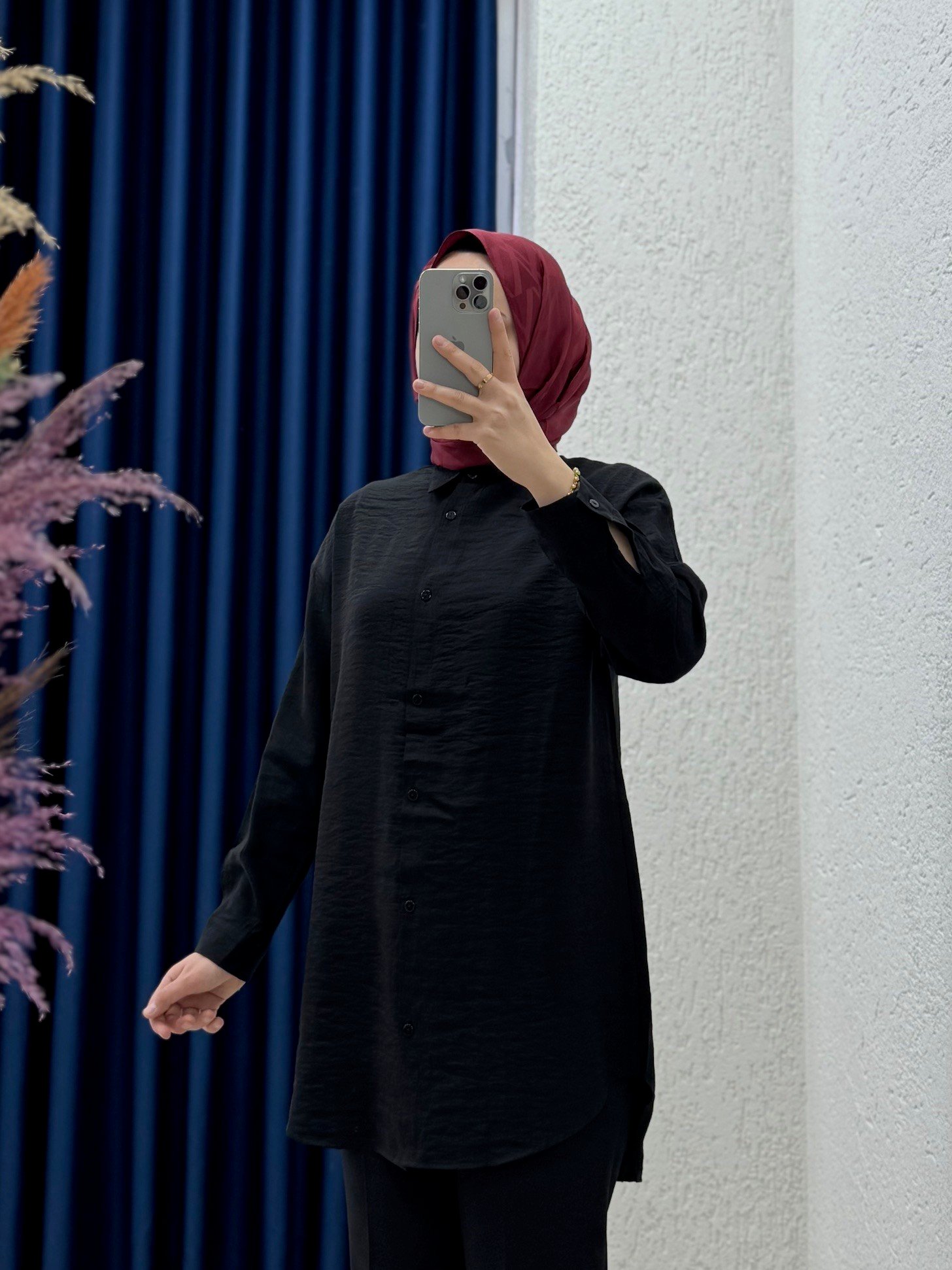 Sorenya Önü Kısa Arkası Uzun Çilek Kumaş Gömlek-Zİ2133 Siyah