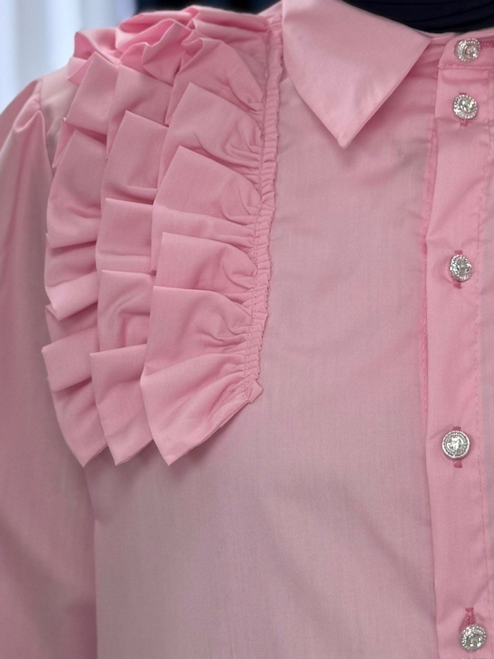 Soretta Sol Omuzu Fırfırlı Kısa Gömlek-BN4214 Pembe