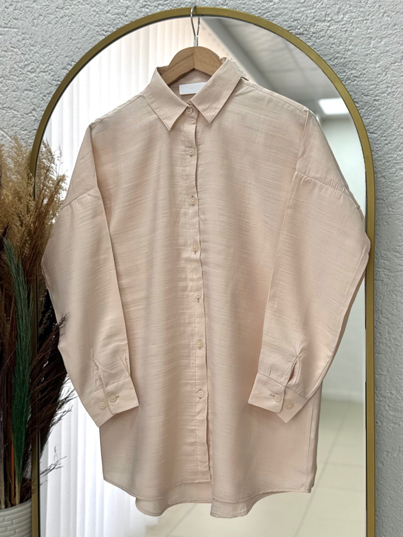 Verona Önü Kısa Arkası Uzun Modal Gömlek-PE215 Taş