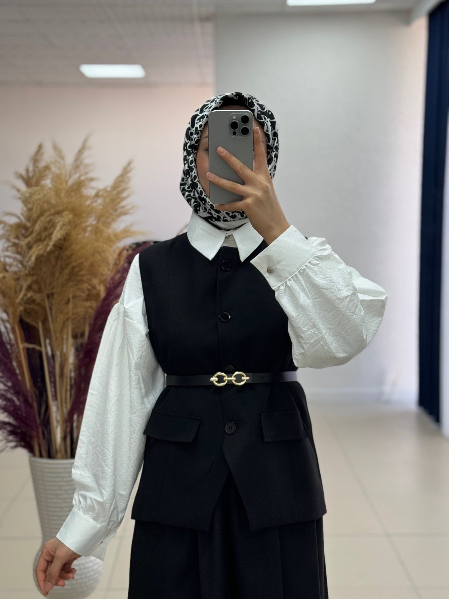 Zenetta Kemeri Zincir Detaylı Astarlı Yelekli İkili Takım-ÜN3000 Siyah