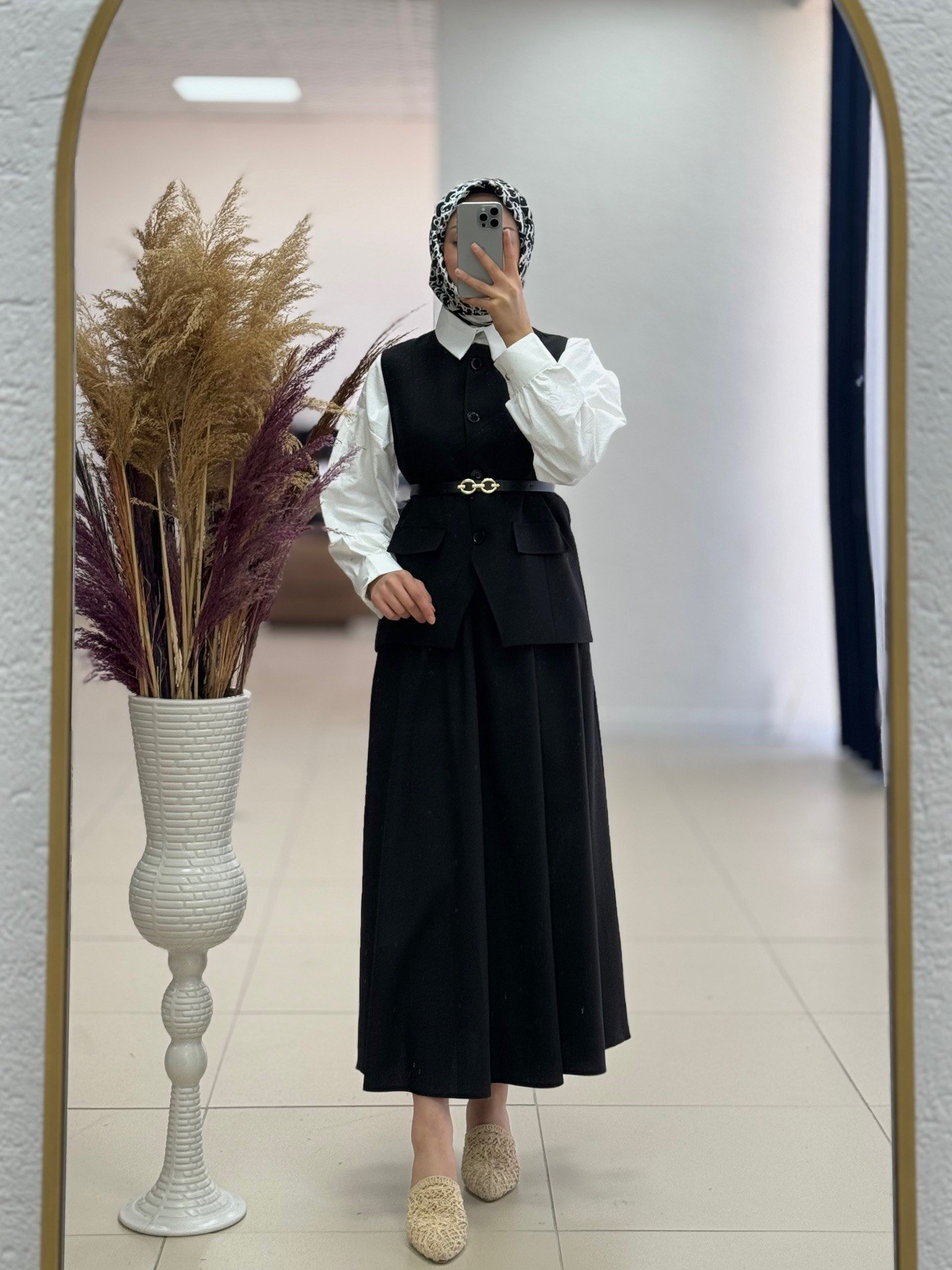 Zenetta Kemeri Zincir Detaylı Astarlı Yelekli İkili Takım-ÜN3000 Siyah