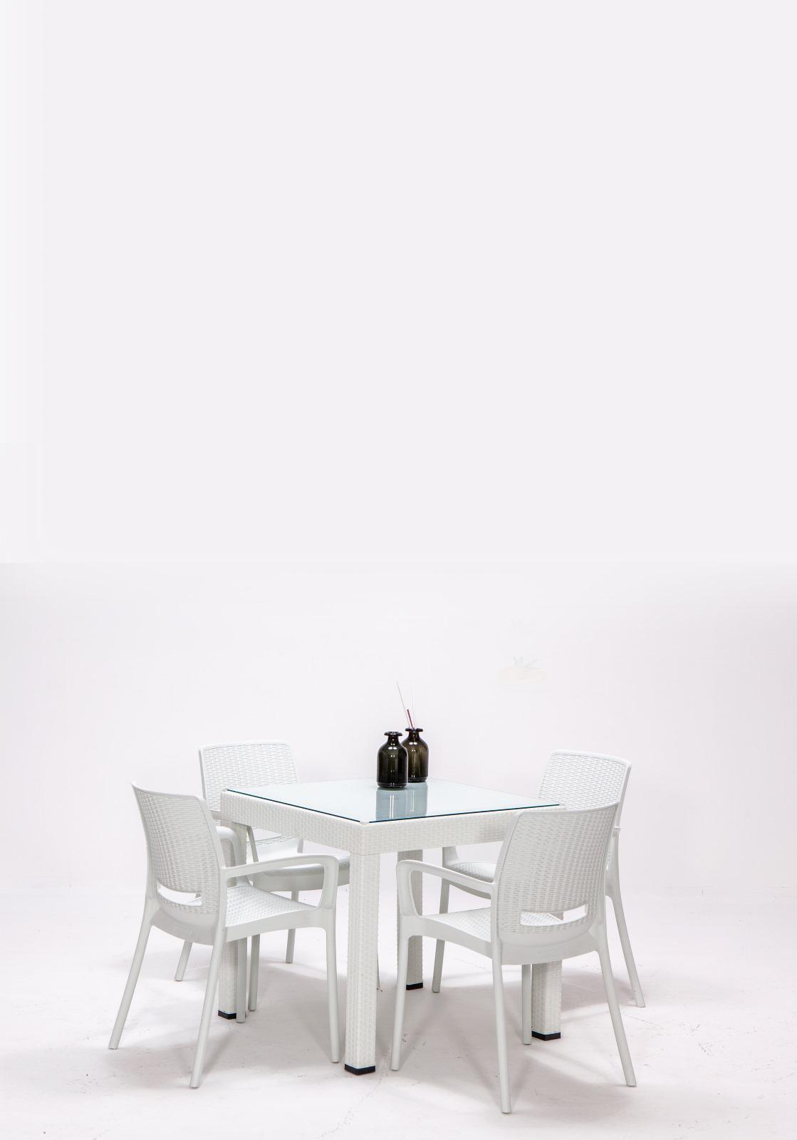 Rattan 80x80 Camlı Masa / Rattan Kollu 4 Adet Sandalye Bahçe Seti - Beyaz