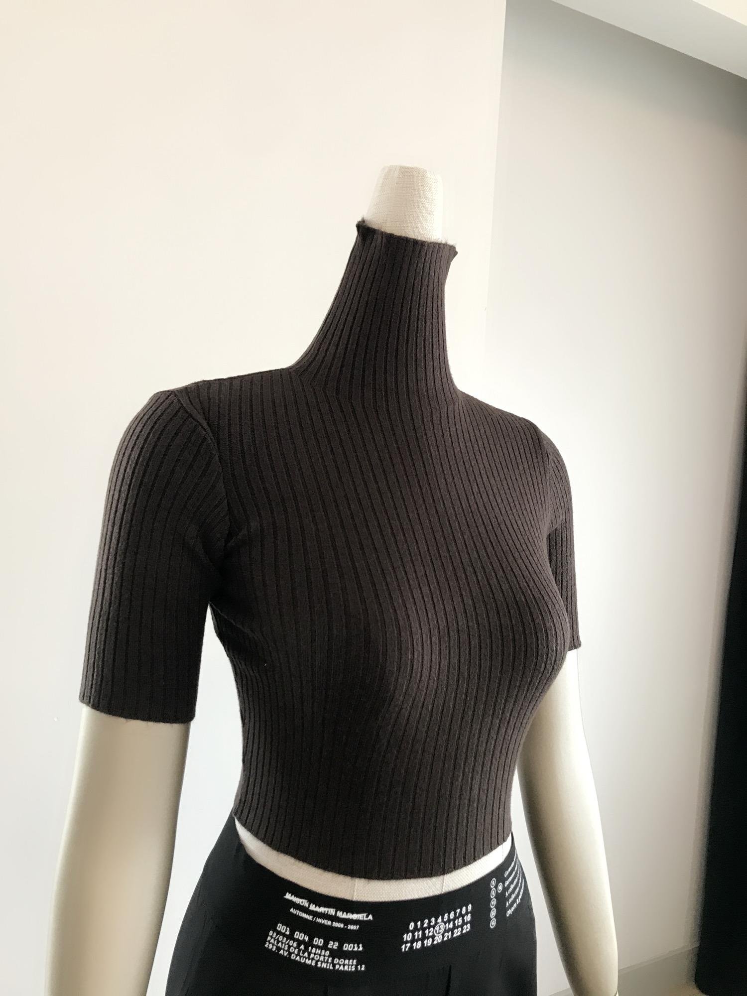 Balıkçı Yaka Kısa Kollu Kahverengi Crop Top