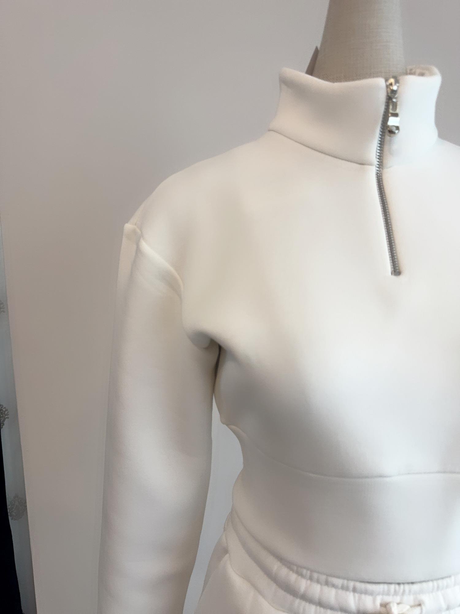 Boyun Fermuar Detaylı Ekru Crop Sweatshirt