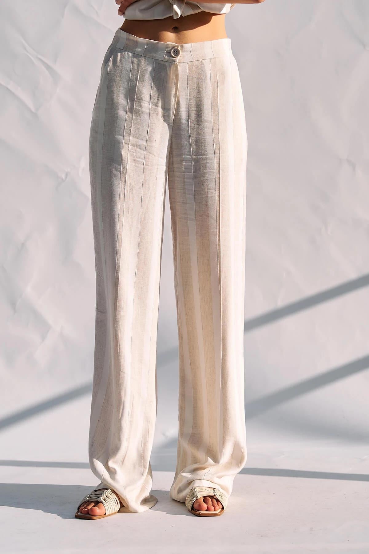 ÇİZGİLİ DÜZ PAÇA PANTOLON
