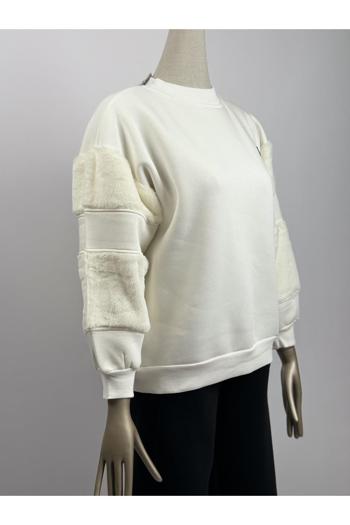 Kolları Peluş Detaylı Şardonlu Ekru Sweatshirt