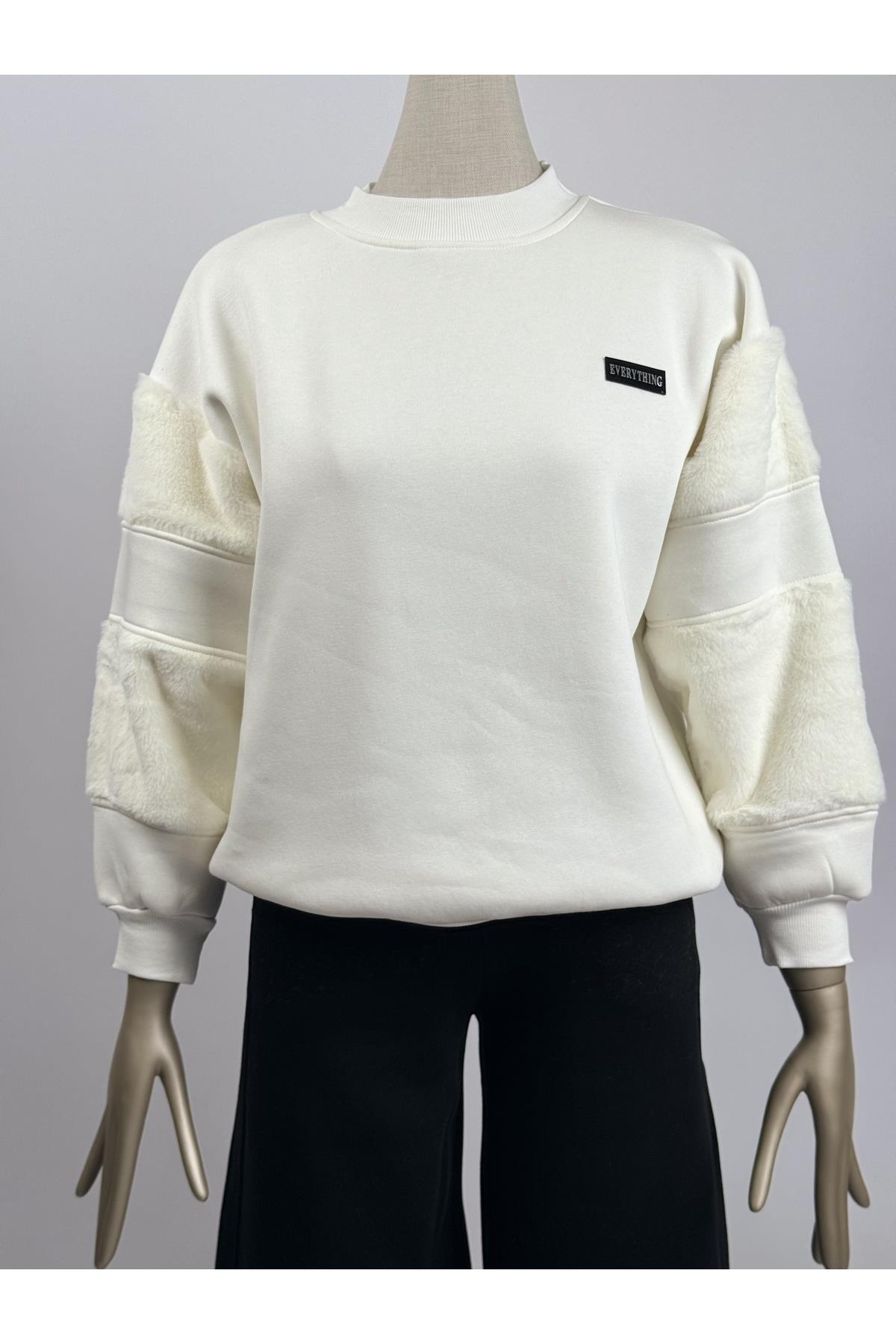 Kolları Peluş Detaylı Şardonlu Ekru Sweatshirt