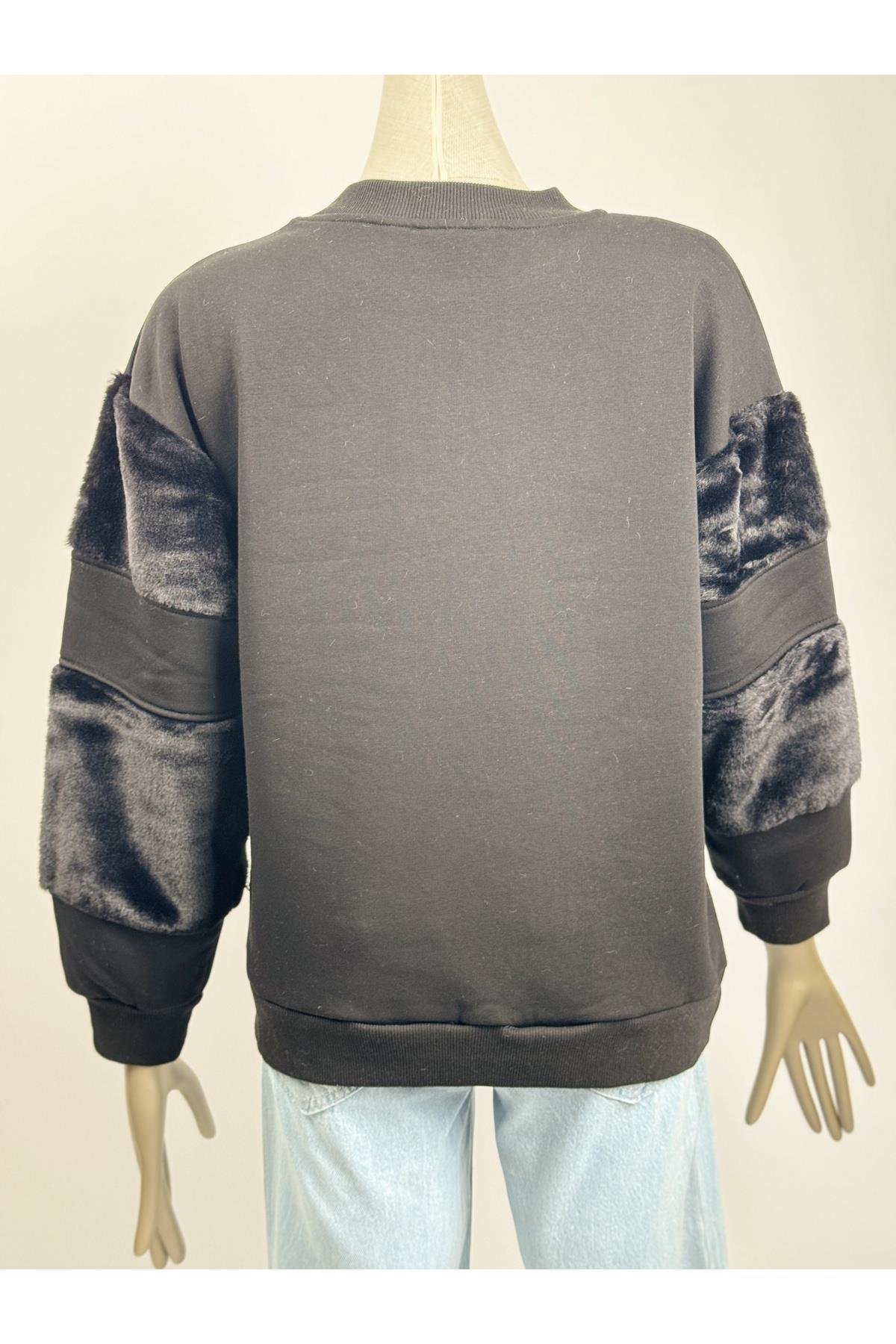 Kolları Peluş Detaylı Şardonlu Siyah Sweatshirt