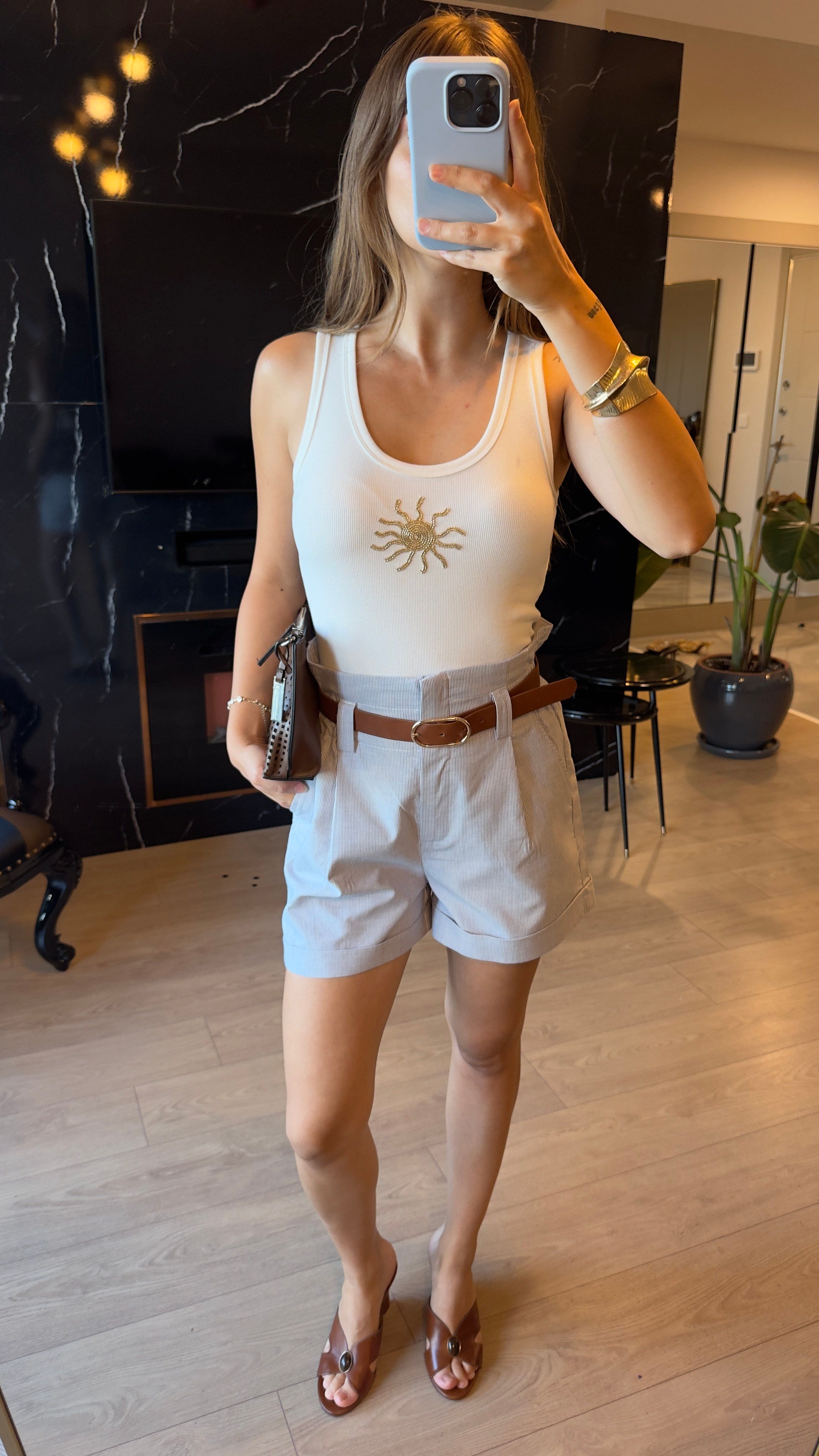 MAVİ BEL LASTİKLİ KEMERLİ ŞORT