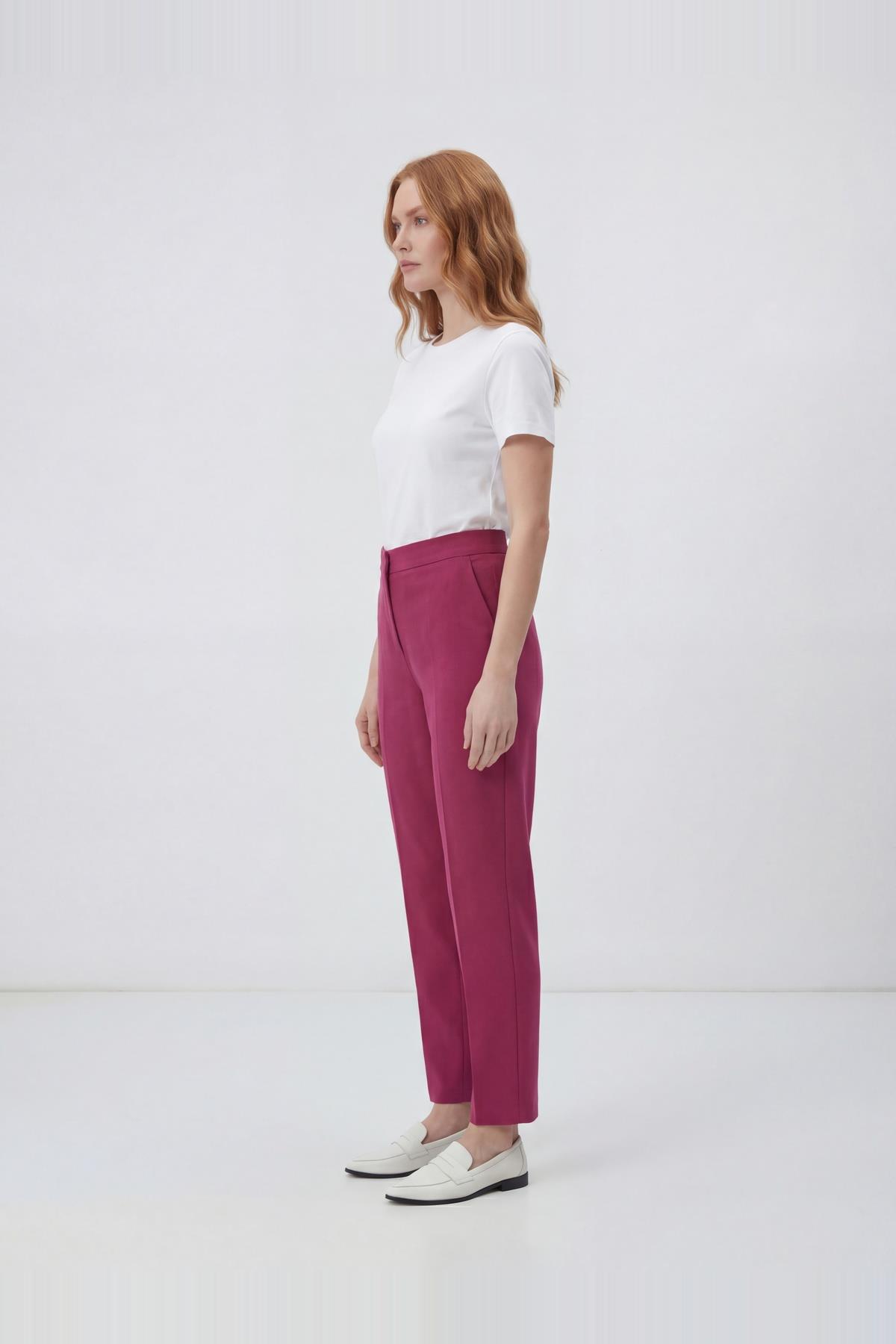 PİLELİ HAVUÇ MODEL FUŞYA PANTOLON