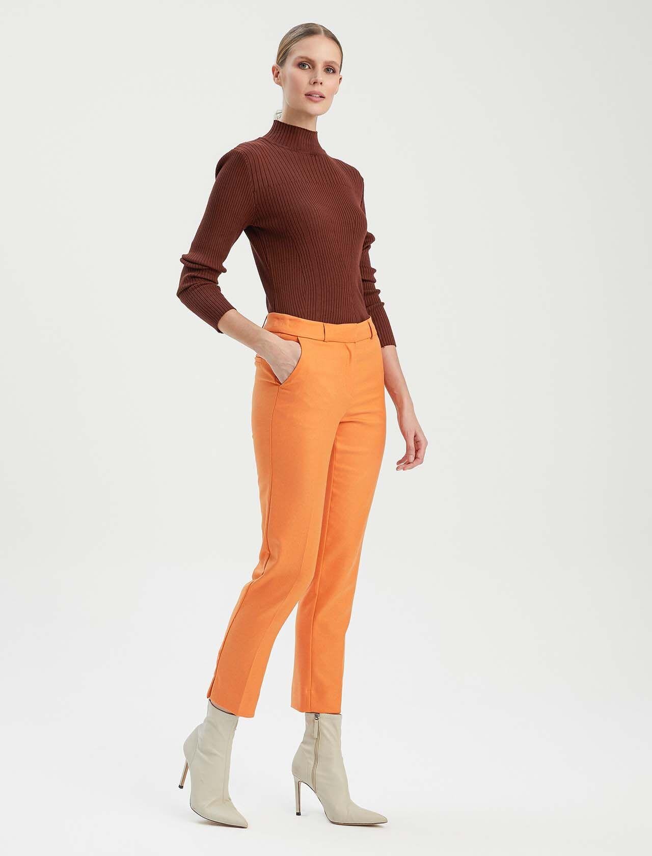Premium Seri Burnt Orange Bilek Yırtmaç Detay Cepli Pantolon