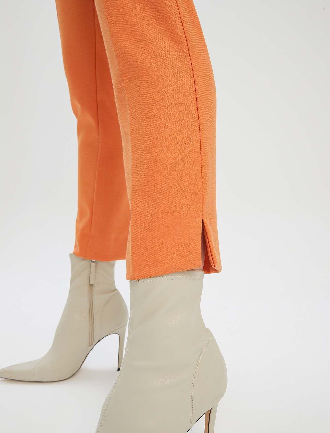 Premium Seri Burnt Orange Bilek Yırtmaç Detay Cepli Pantolon
