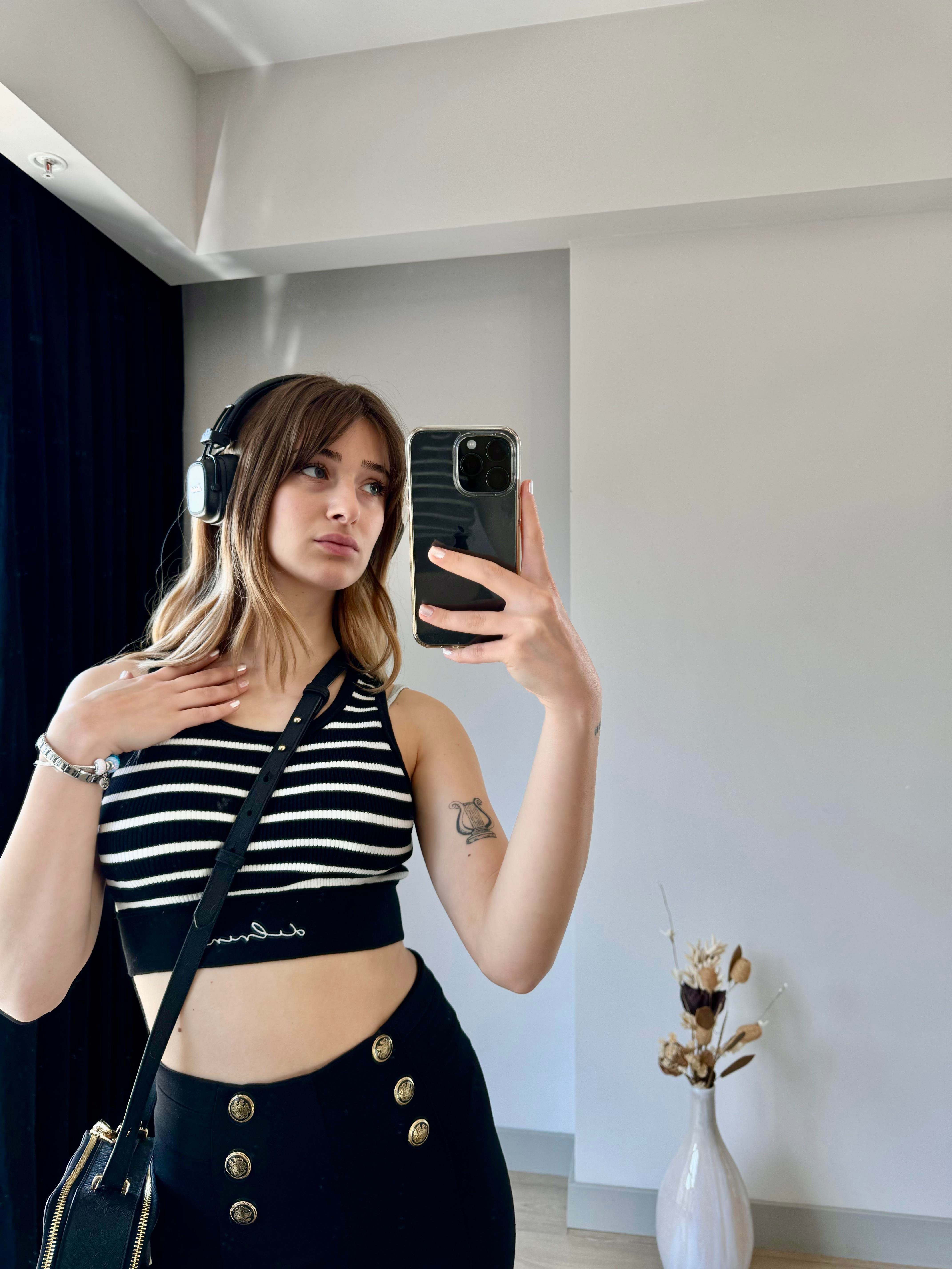SİYAH EKRU ÇİZGİLİ FİTİLLİ CROP