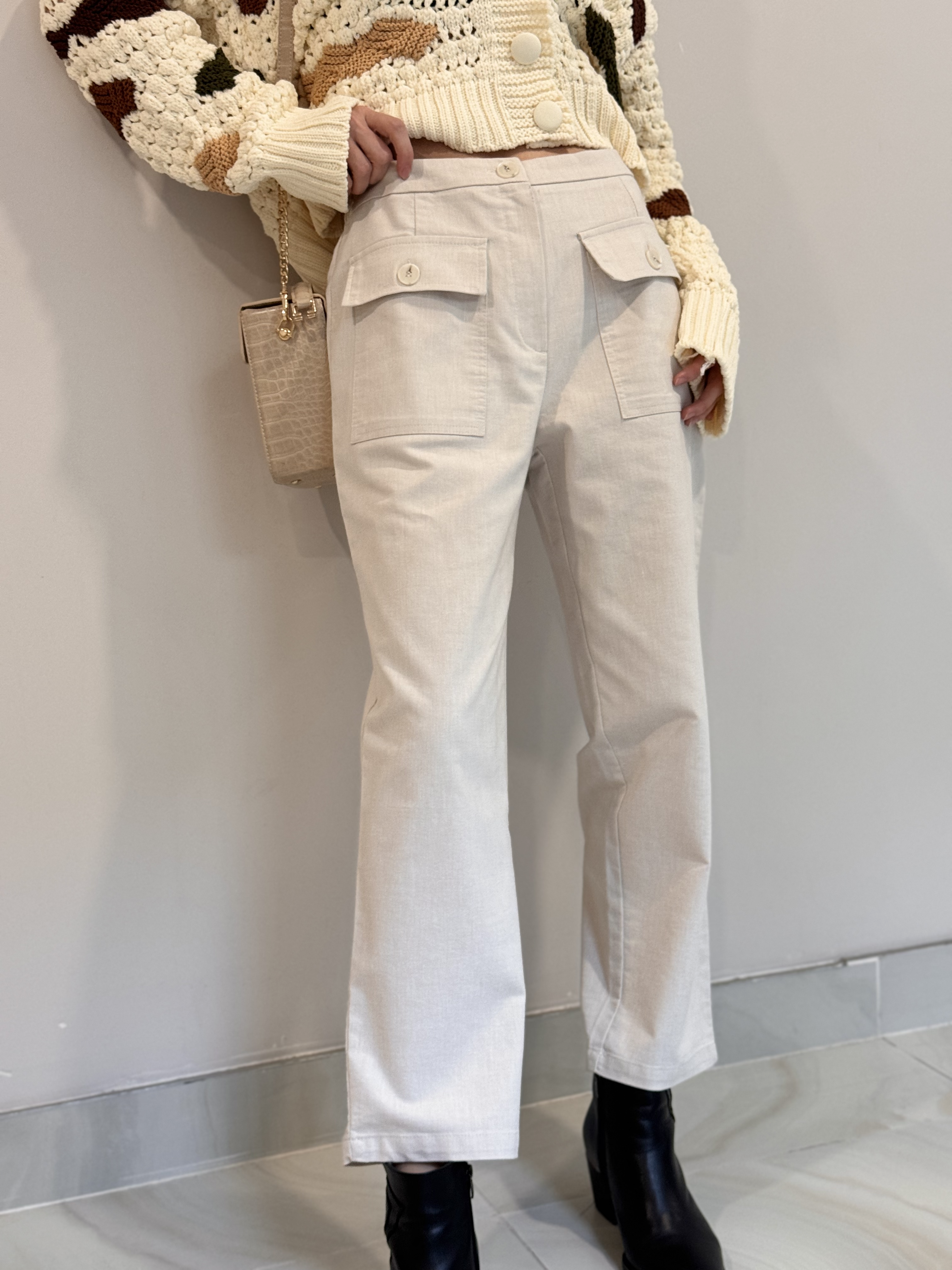 TAŞ RENGİ YAMA CEPLİ PANTOLON