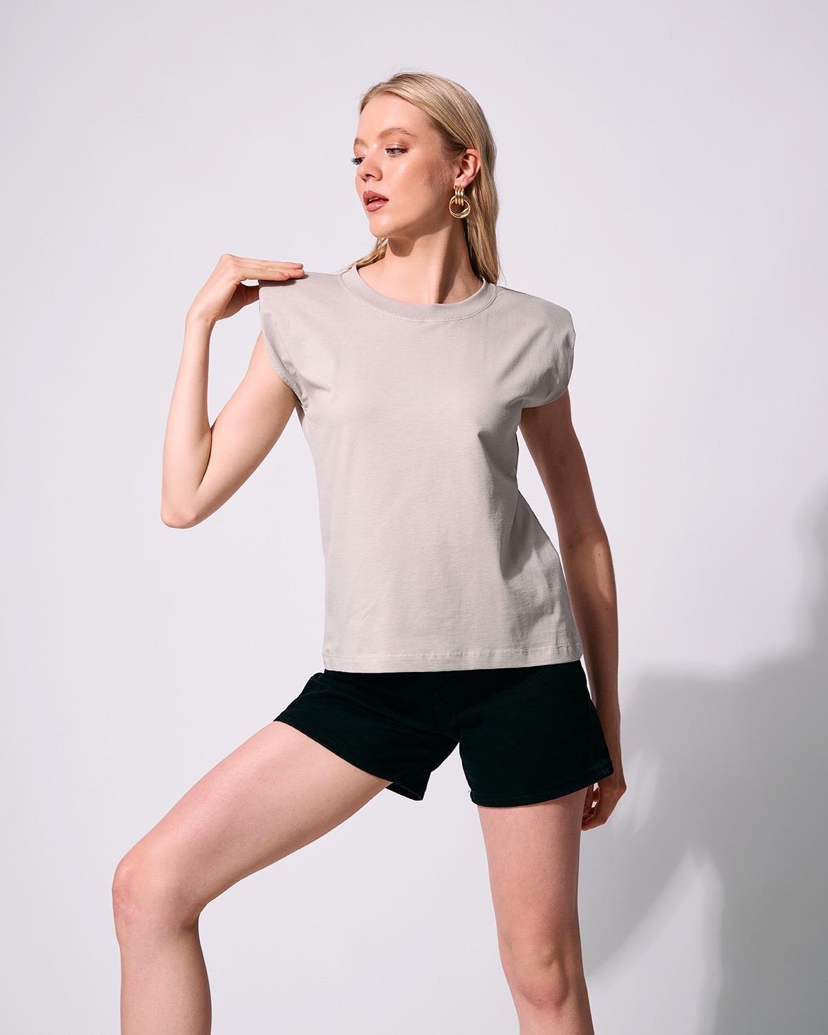Vatkalı Gri Kolsuz T-Shirt