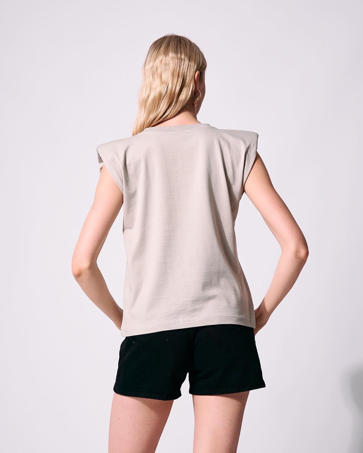 Vatkalı Gri Kolsuz T-Shirt