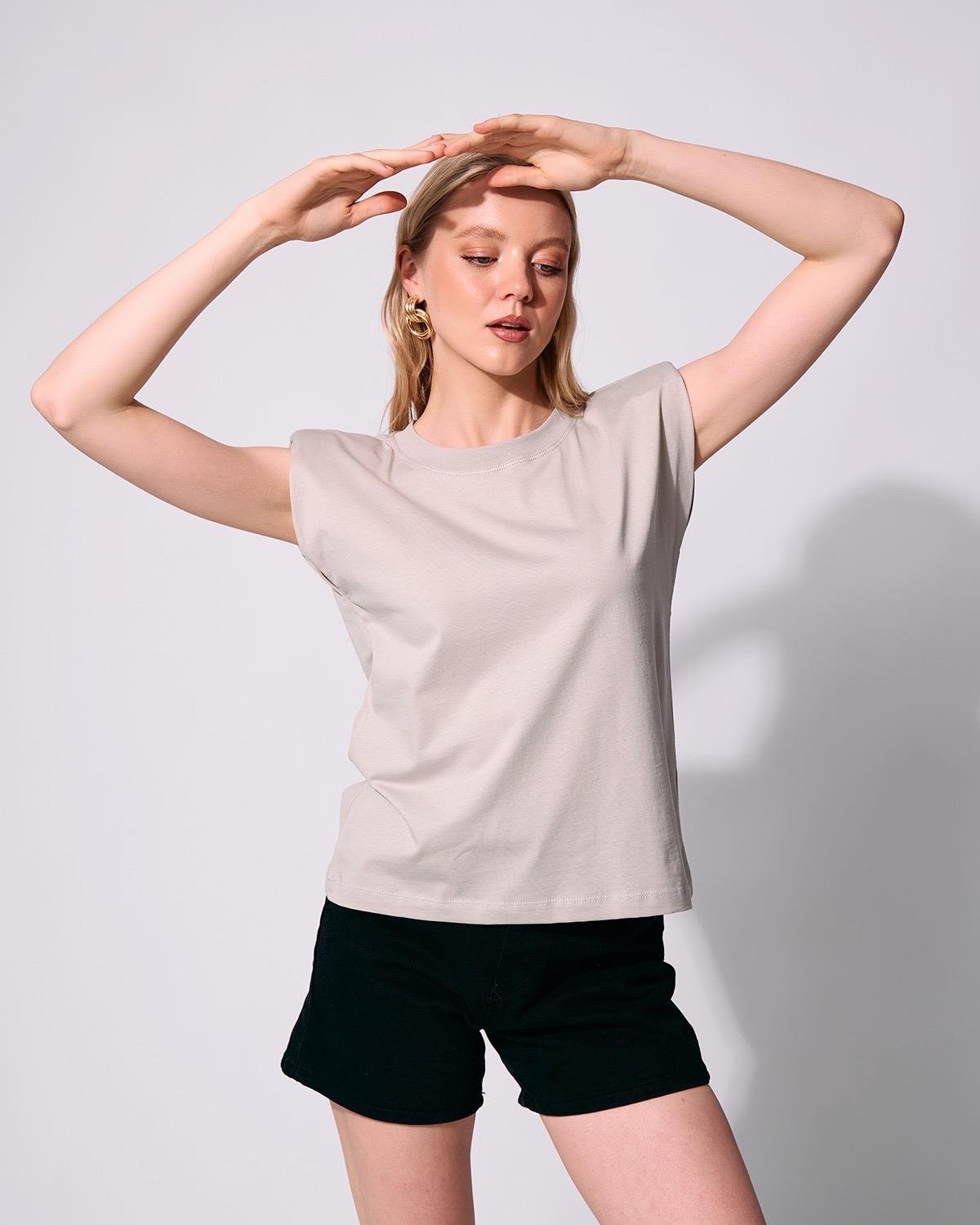 Vatkalı Gri Kolsuz T-Shirt