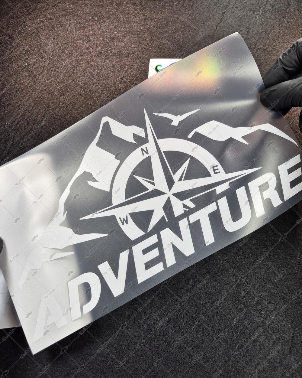 CSE7 Adventure Yazılı Sticker - Renk Seçenekli
