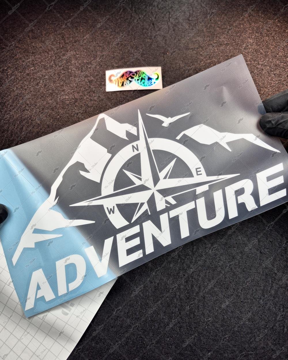 CSE7 Adventure Yazılı Sticker - YÜKSEK YAPIŞKANLI