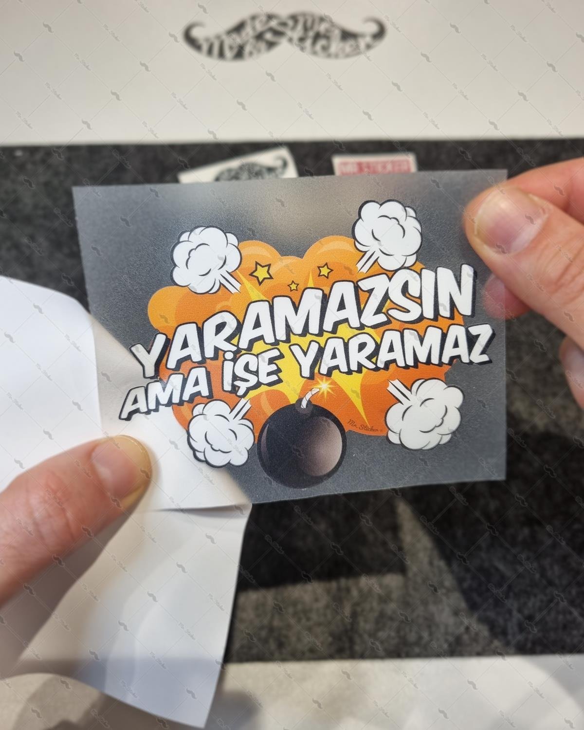 ESP6 Ise Yaramazsin Yazili Cizgi Roman Efekti Etiketi