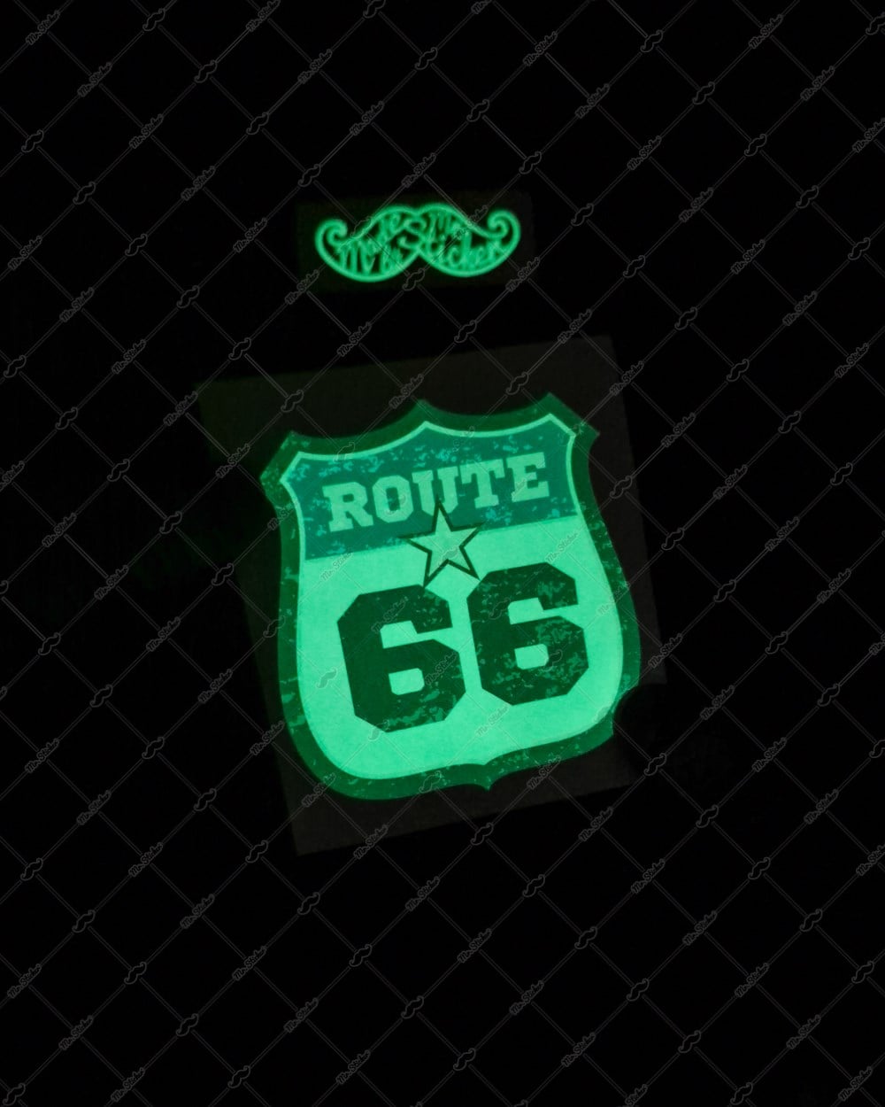 GIDW30 Karanlıkta Işıldayan Route 66 Etiketi