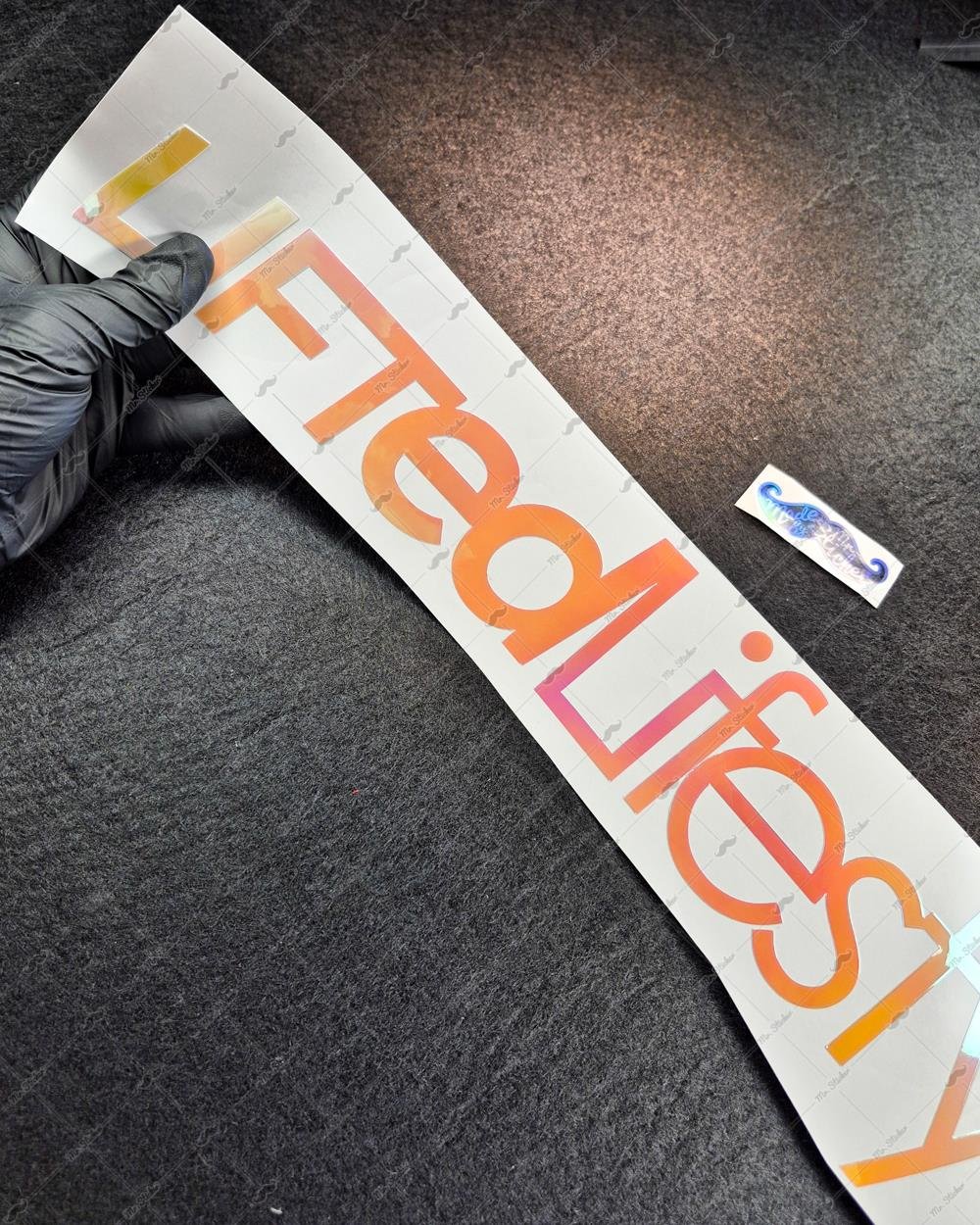LMT40 Turuncu Pembe Renk Geçişli Lifted Lifesytle Yazılı Etiket