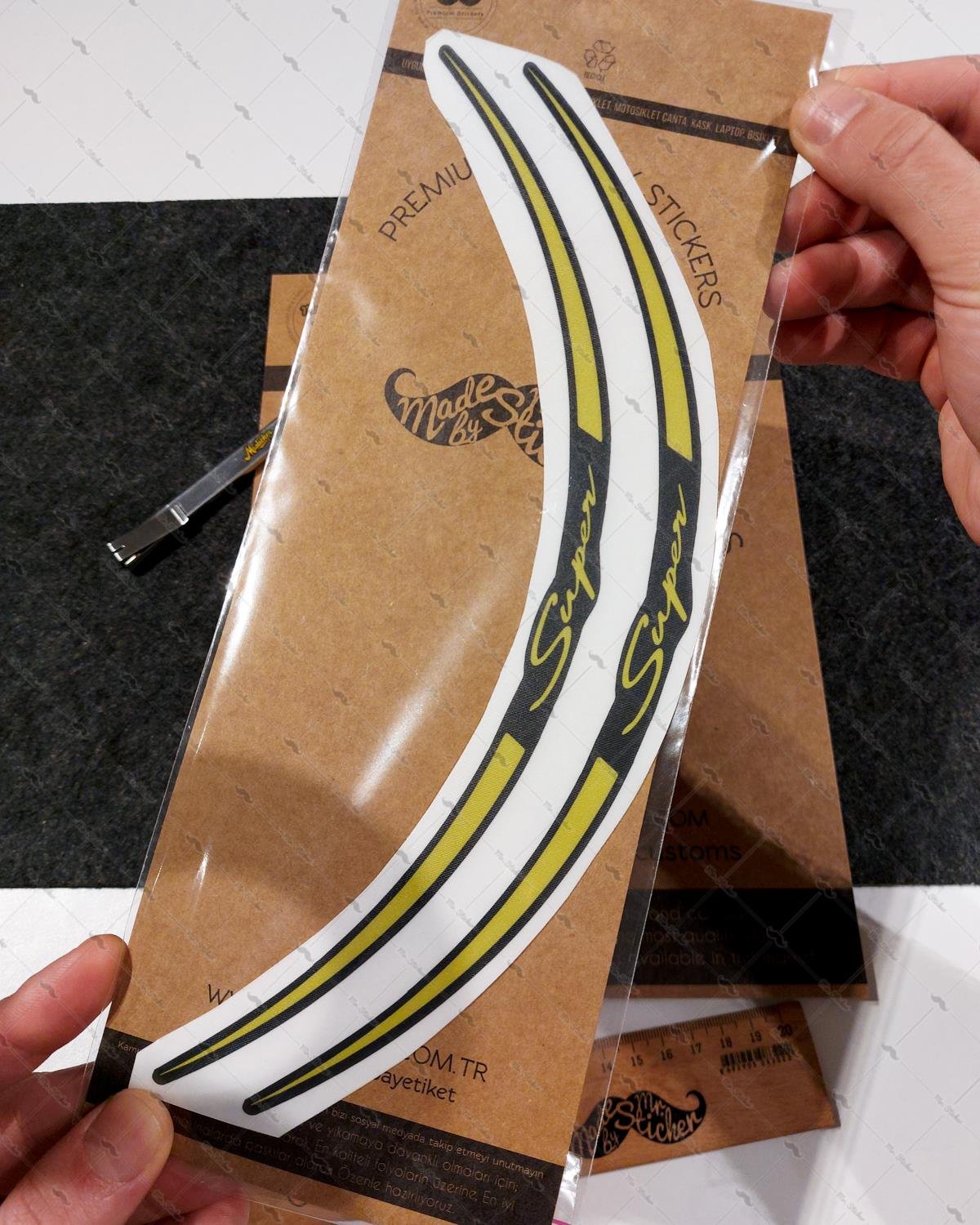 RFHLM236 Renk Secenekli Vespa Uyumlu Reflektif Super Yazili Jant Etiketi Ikili Set