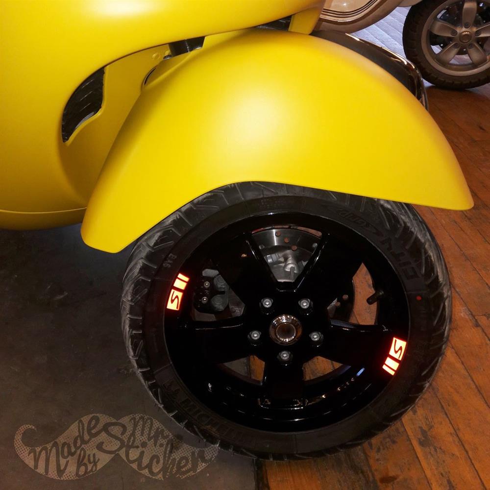 RFHLM83 Vespa Jant Sticker Seti - 4 ad Jant Uzeri Kirmizi Renk