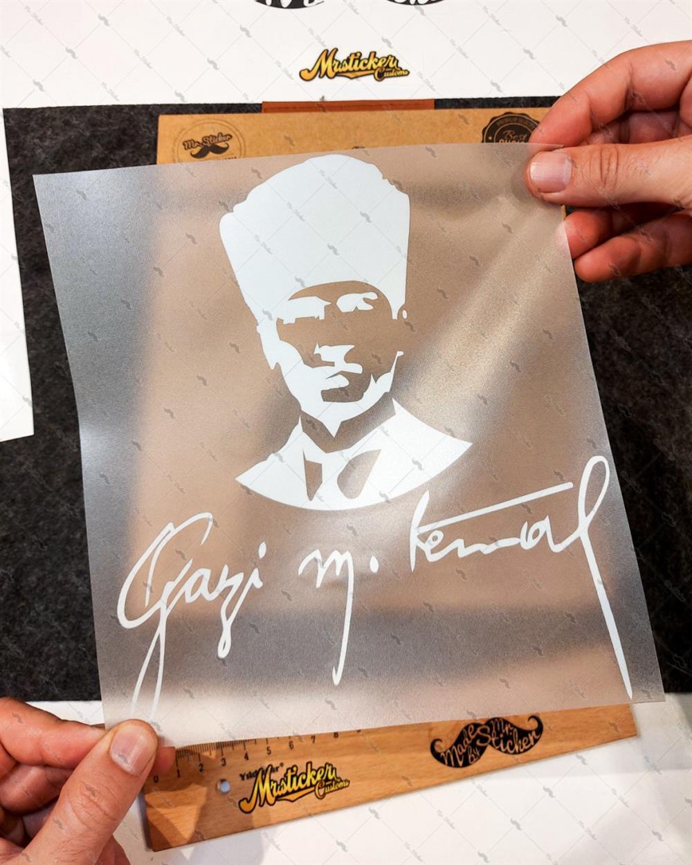 RFHLM94 Reflektif Gazi Mustafa Kemal Silueti - Buyuk Boy