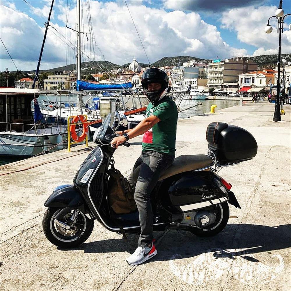 STS11 Parlak Krom Renk Vespa GTS250 GTS300 Yan Cita Sticker Seti