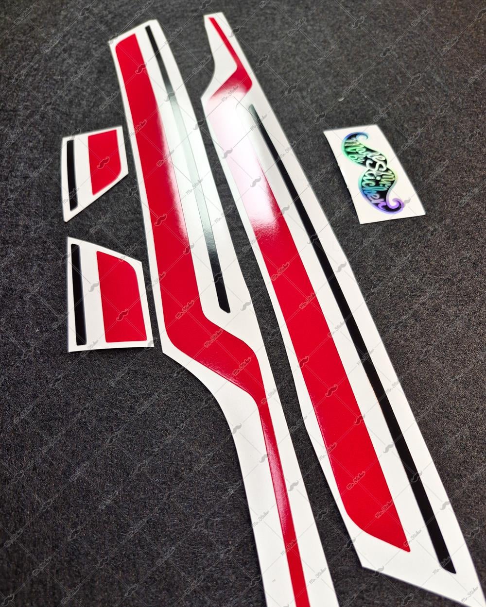 STS45 Vespa GTS 250 GTS 300 Uyumlu Yan Çıta Sticker Seti Renk Seçenekli