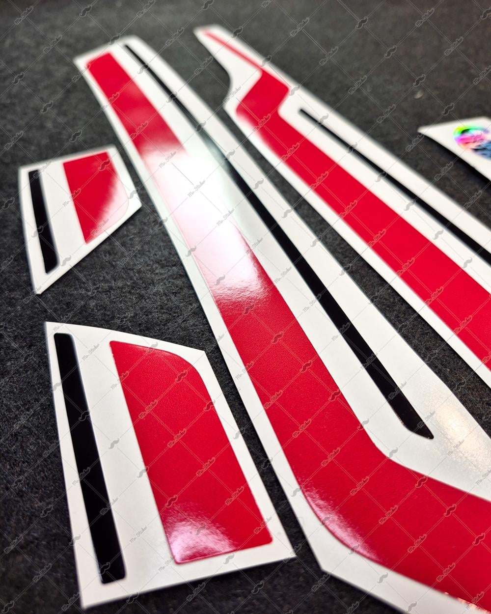 STS45 Vespa GTS 250 GTS 300 Uyumlu Yan Çıta Sticker Seti Renk Seçenekli