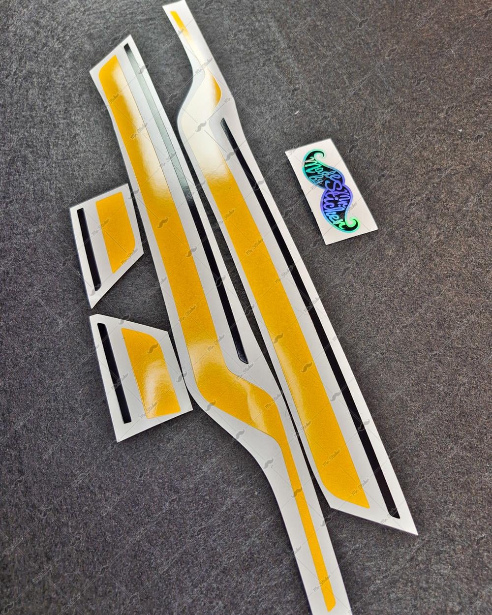 STS45 Vespa GTS 250 GTS 300 Uyumlu Yan Çıta Sticker Seti Renk Seçenekli