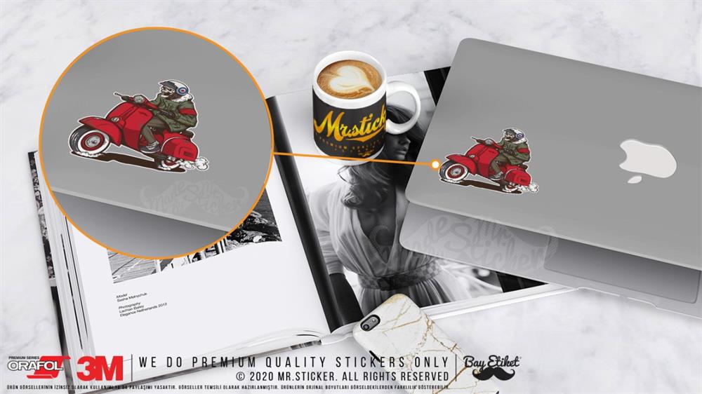 VSP25 Kirmizi Scooterli Kurukafa Etiketi