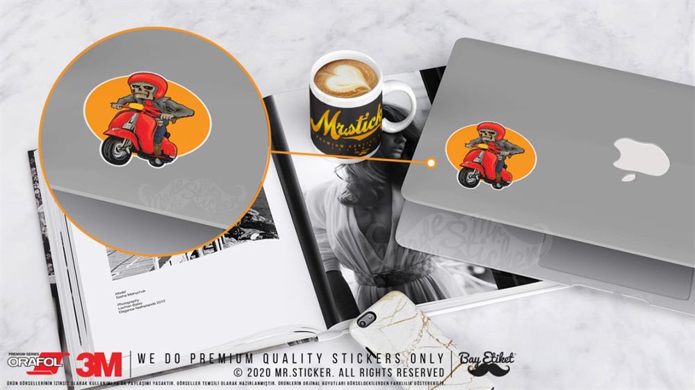 VSP38 Kirmizi Scooterli Kurukafa Etiketi