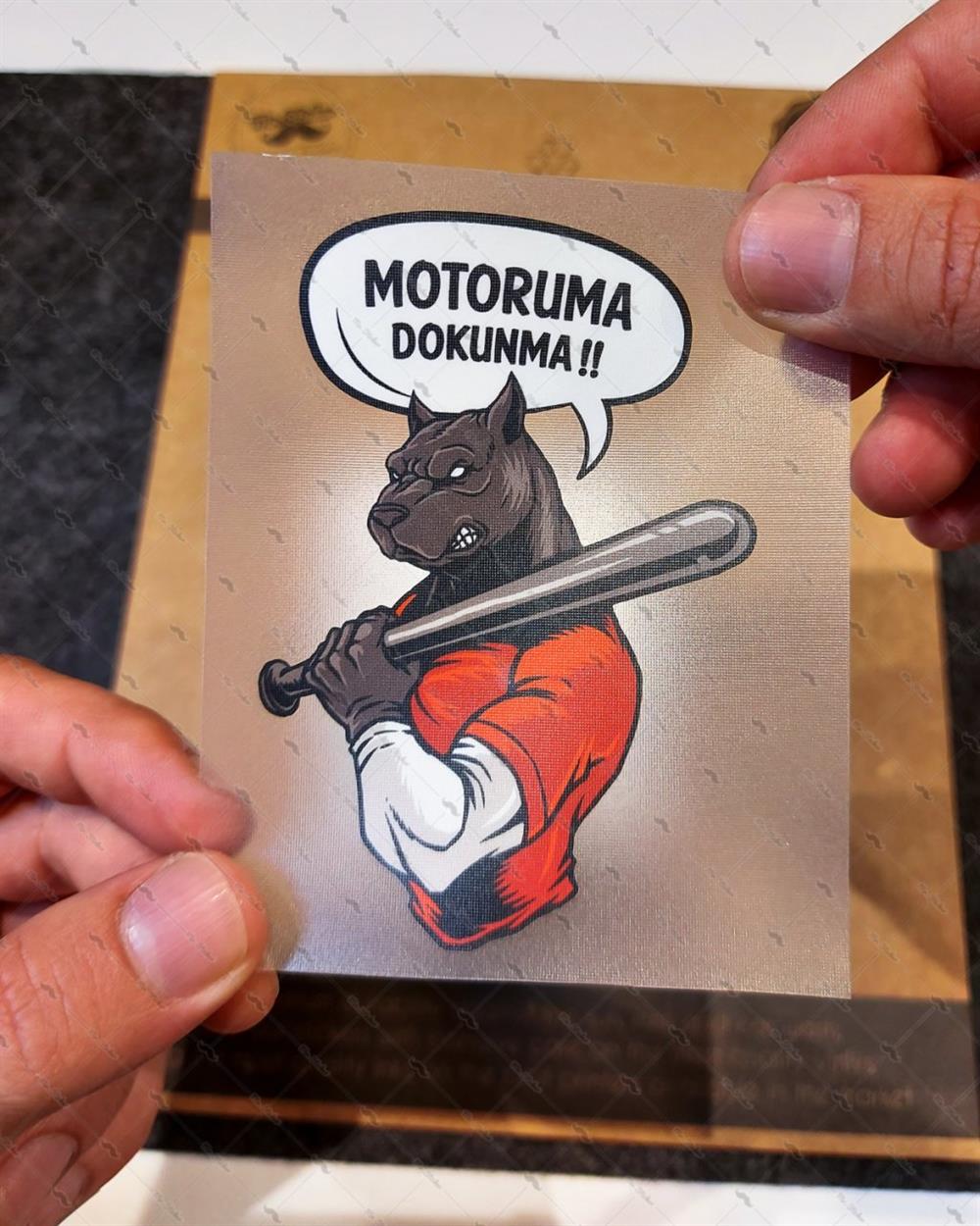 WRN35 Motoruma Dokunma Kizgin Pitbull Etiketi