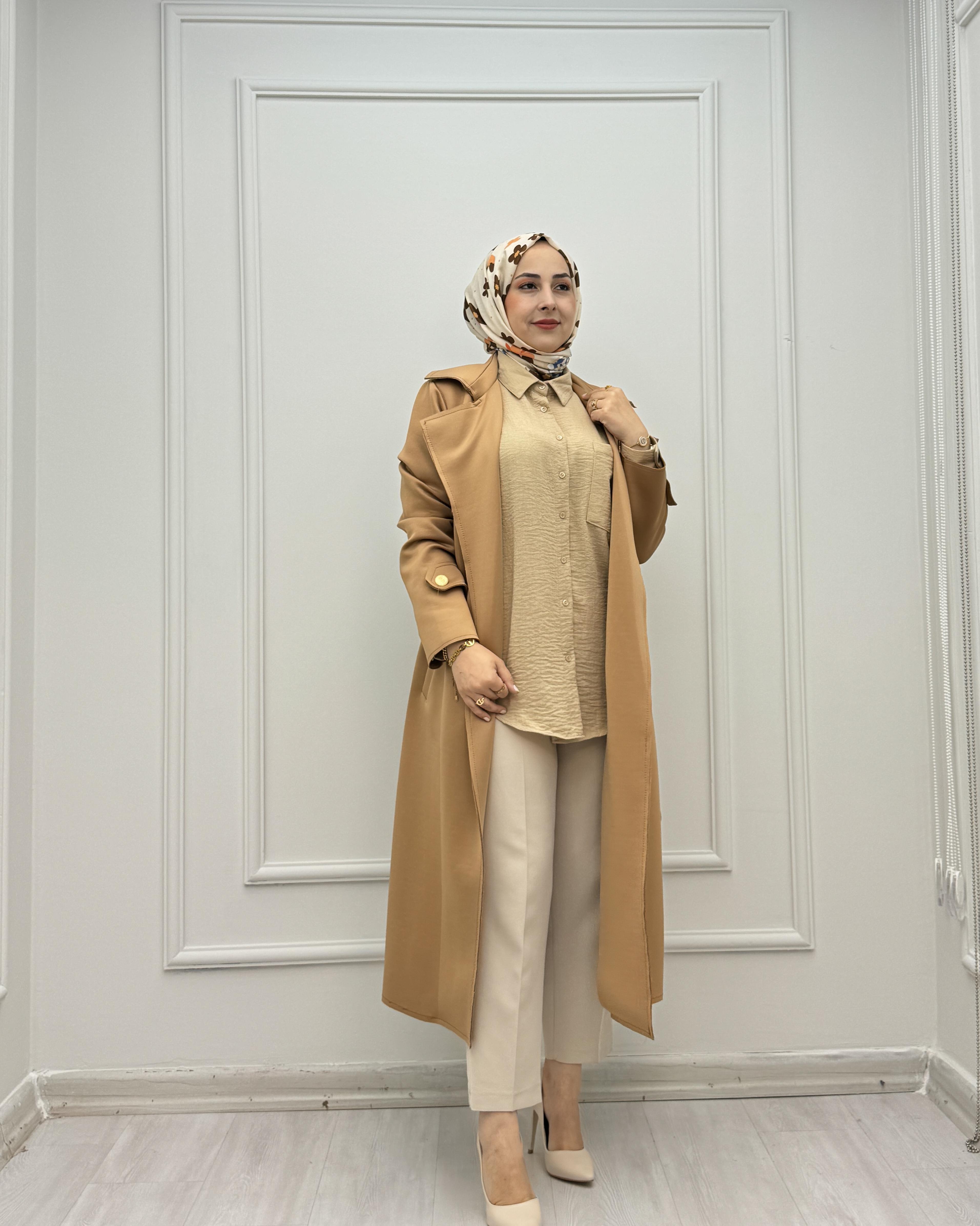 2073-Trençkot-Camel