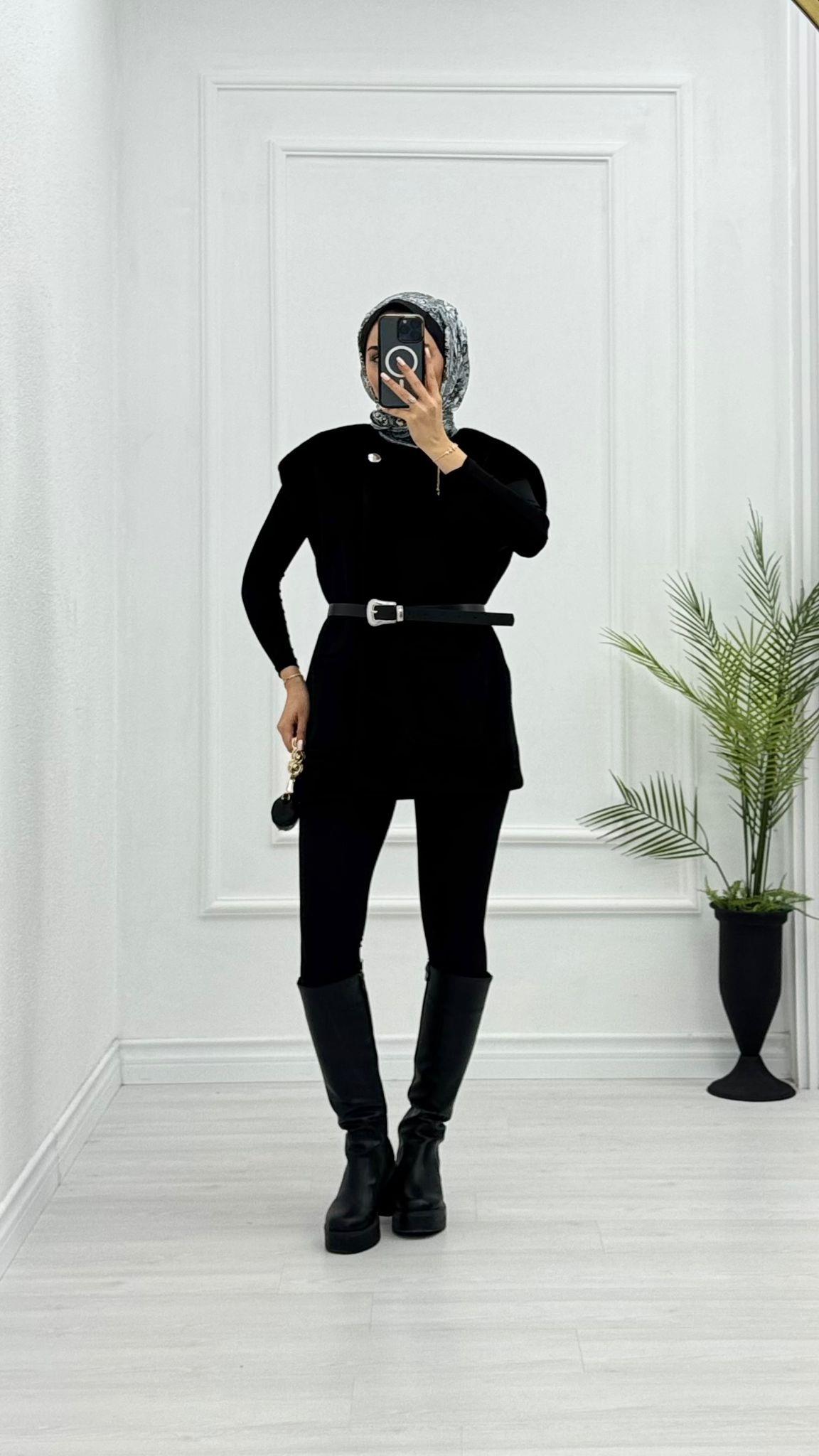 Px0102-Mira Kürk Yelek-Siyah