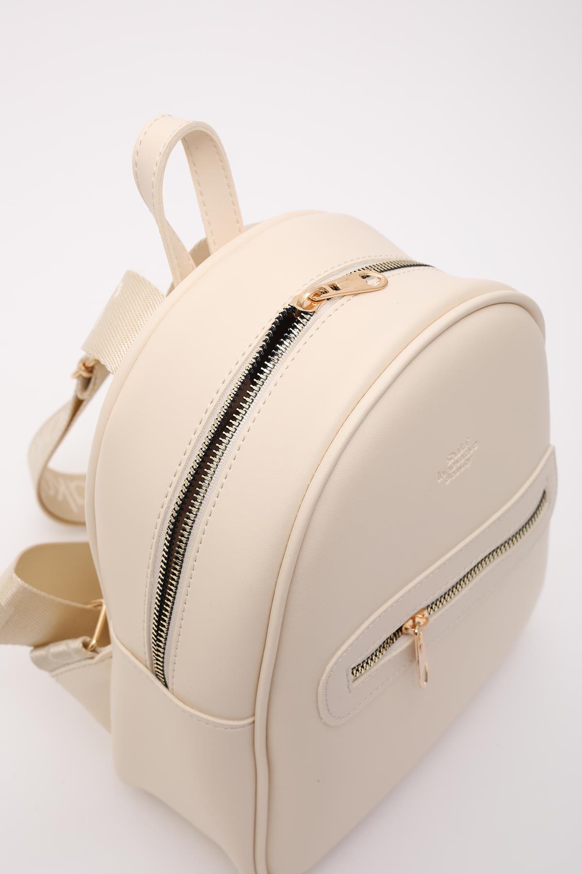Krem Shk200 Suni Deri 2 Bölmeli Fermuarlı Yazılı Kolon Askılı Sırt Çantası U:26 E:22 G:9 cm