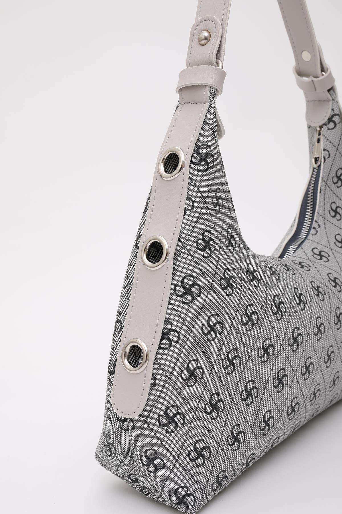 Monogram Baskılı Gri Shk82 Baget Model Tek Bölmeli Kadın Suni Deri Kol ve Omuz Çantası U:17 E:30 G:7