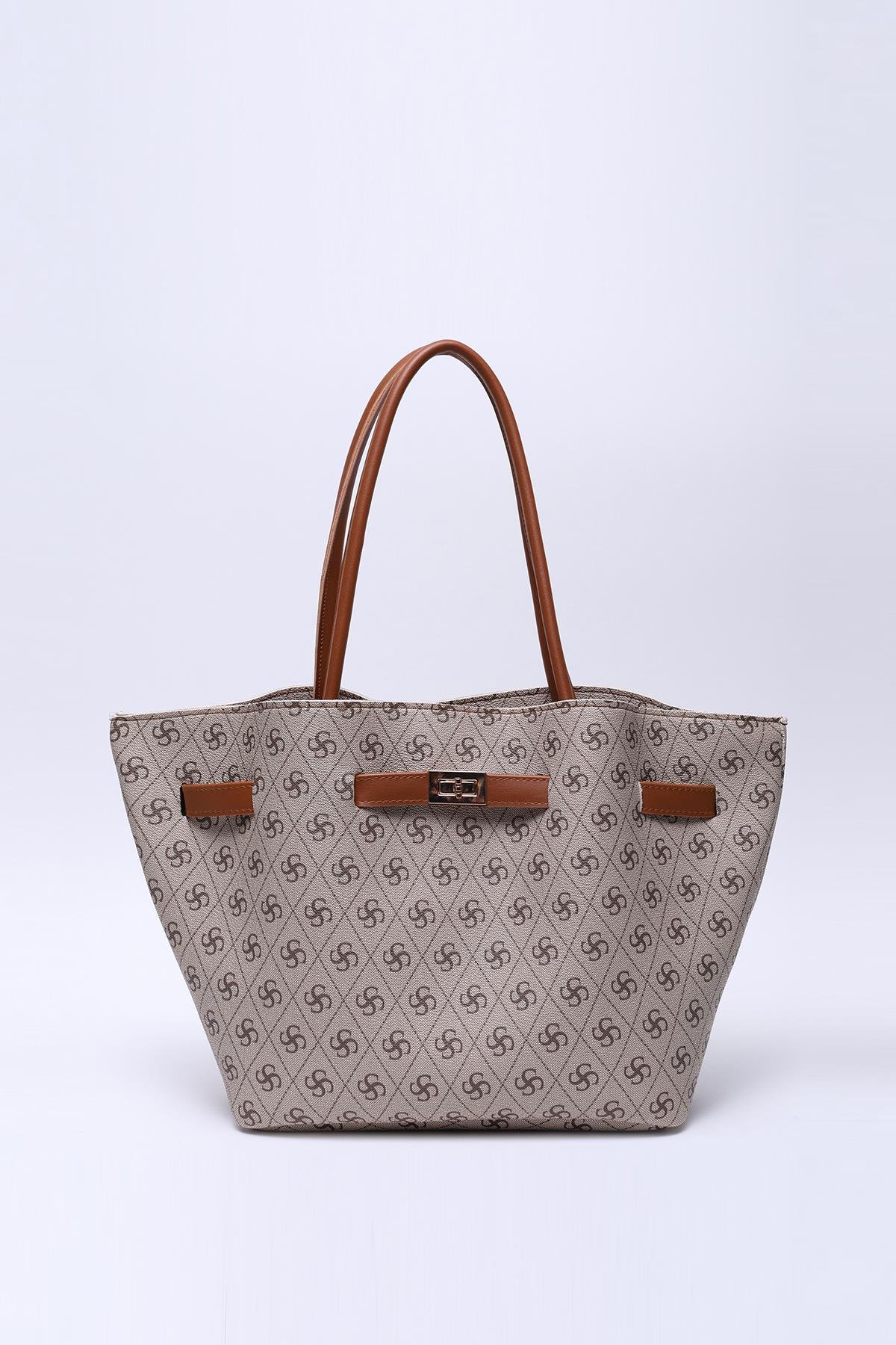 Monogram Baskılı Vizon Shk159 Suni Deri, Astarlı, Çıtçıtlı, Kilit Detaylı El, Kol ve Omuz Çantası U:25 E:40 G:10 cm