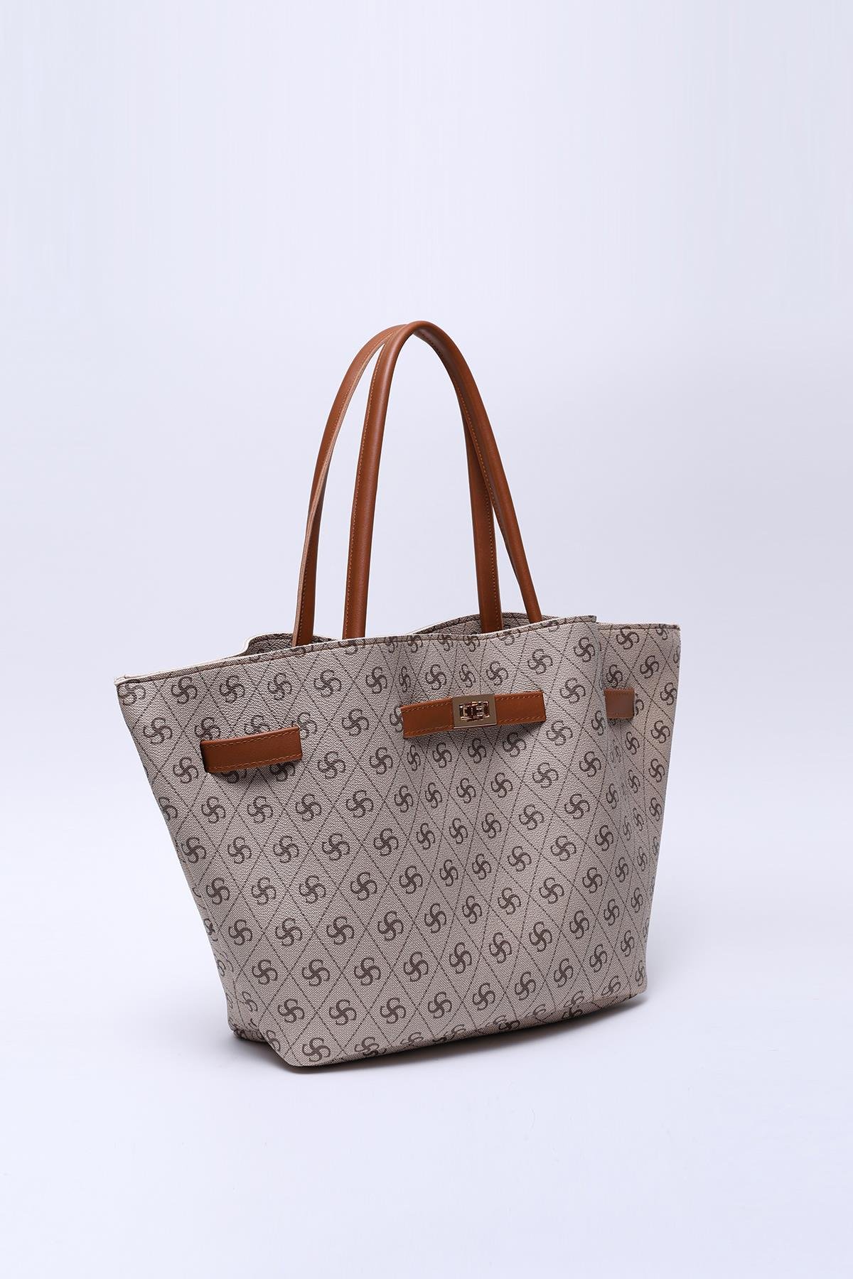 Monogram Baskılı Vizon Shk159 Suni Deri, Astarlı, Çıtçıtlı, Kilit Detaylı El, Kol ve Omuz Çantası U:25 E:40 G:10 cm