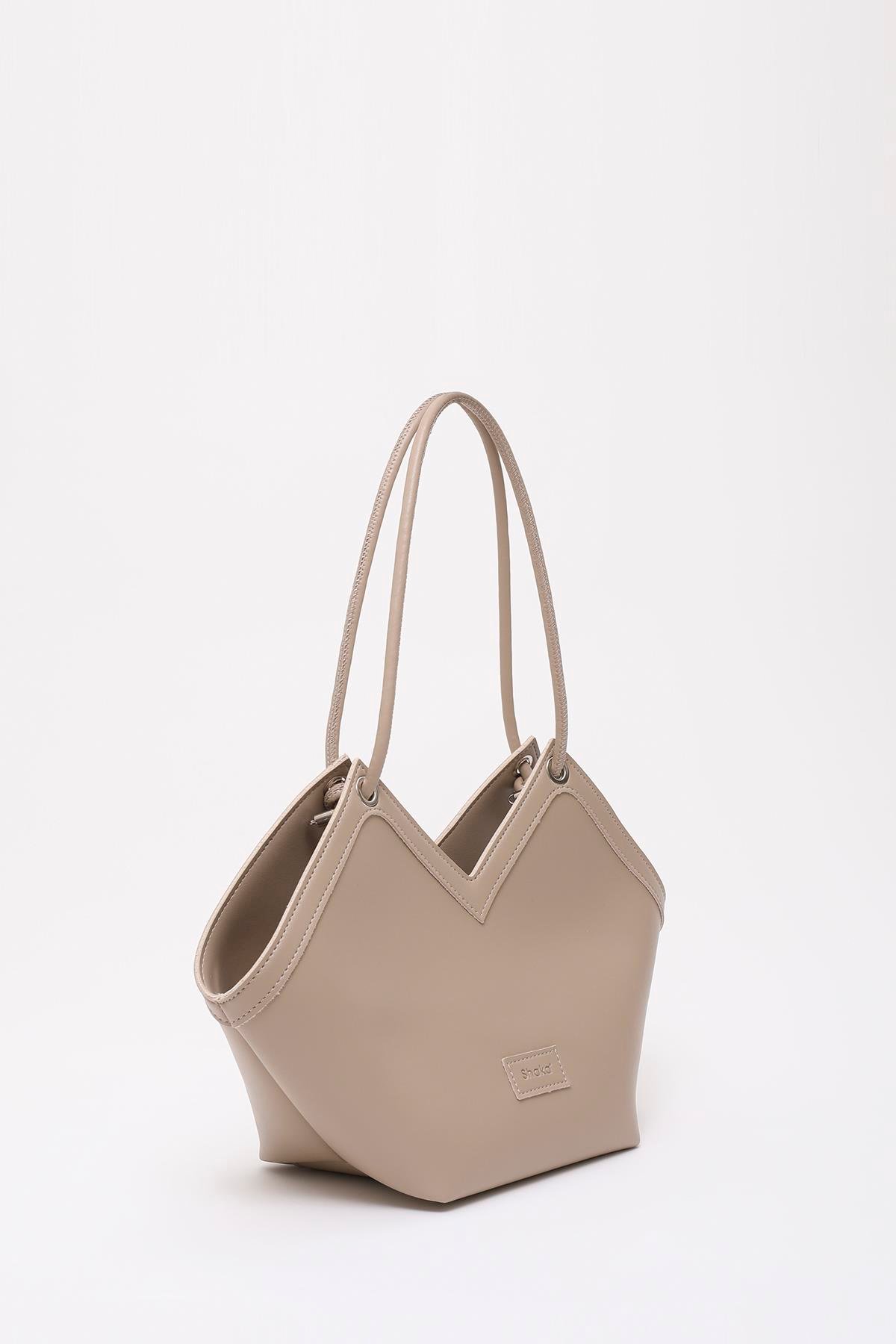 Vizon Shk164 Astarlı Asimetrik Kesim Tek Bölmeli Askılı Fermuarlı El, Kol ve Omuz Çantası U: 25 E:20 G:14 cm