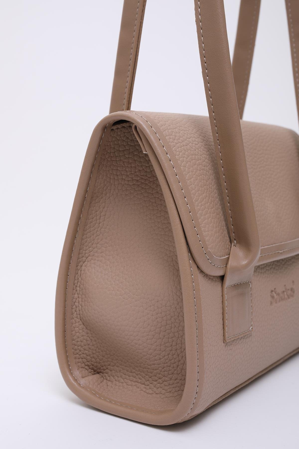 Vizon Shk178 Suni Deri, Tek Bölmeli, Çıtçıtlı, El, Kol ve Omuz Çantası E:23 U:21 G:7 Cm