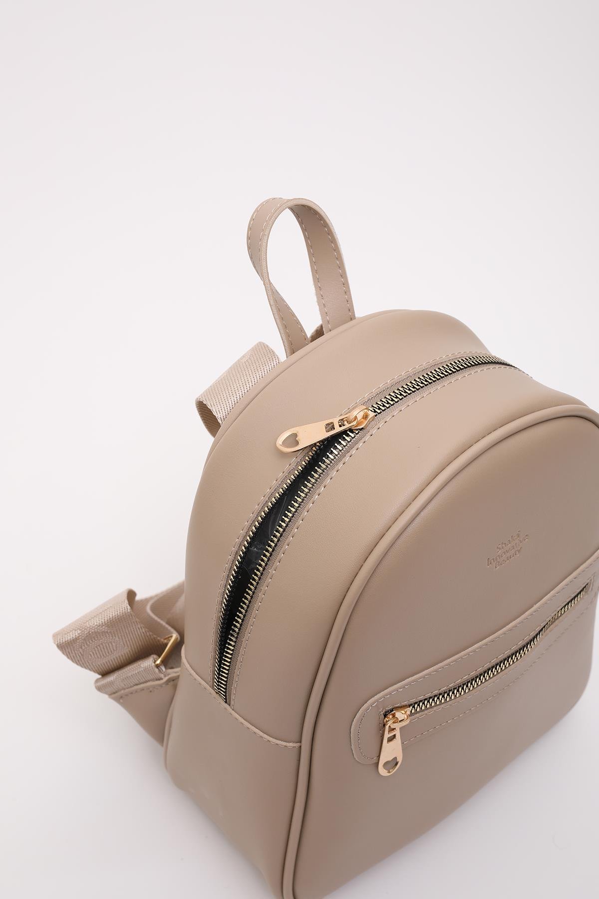 Vizon Shk200 Suni Deri 2 Bölmeli Fermuarlı Yazılı Kolon Askılı Sırt Çantası U:26 E:22 G:9 cm