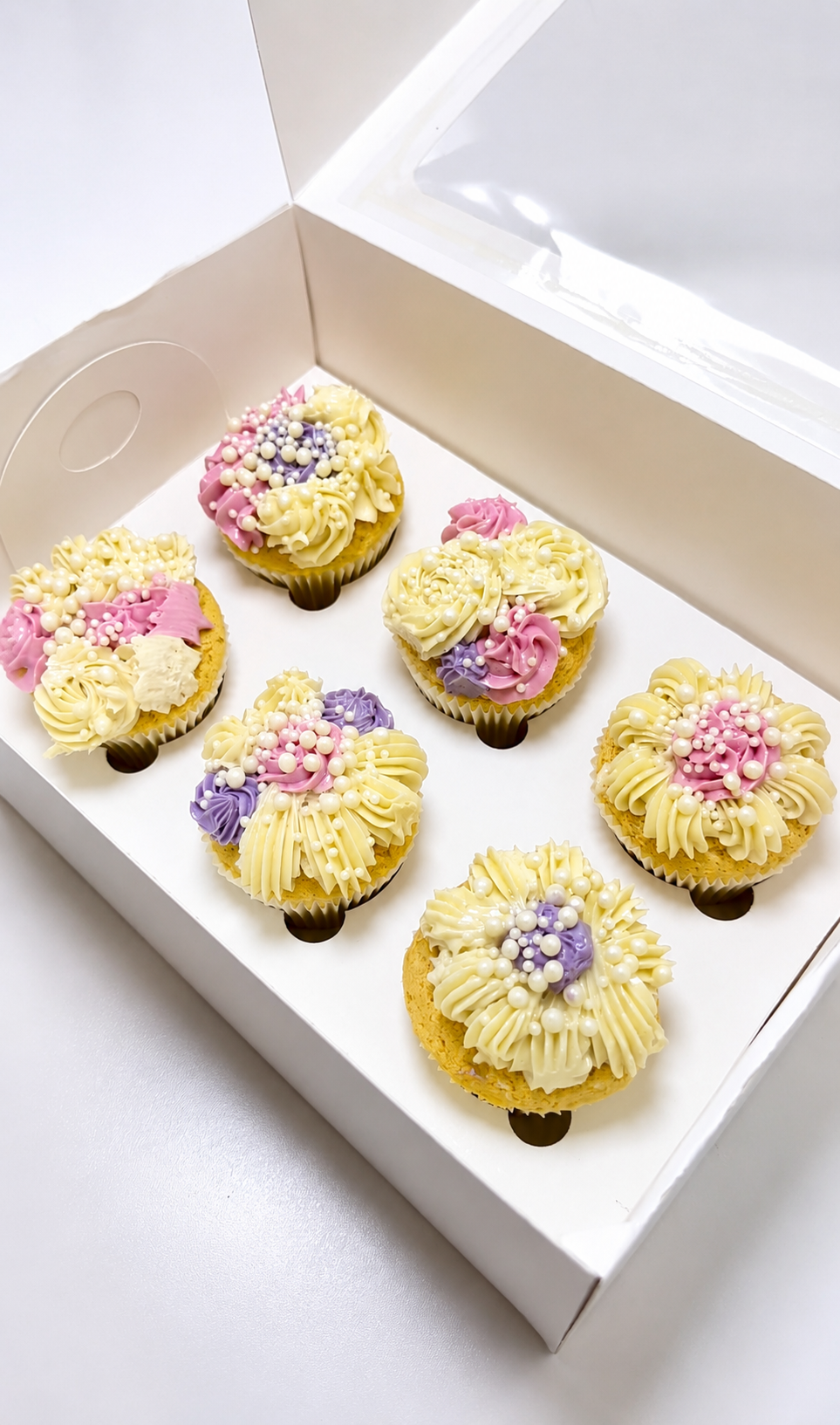 EGE CONCEPT LİFE-GENİŞ ARALIKLI 6 LI CUPCAKE KUTUSU 