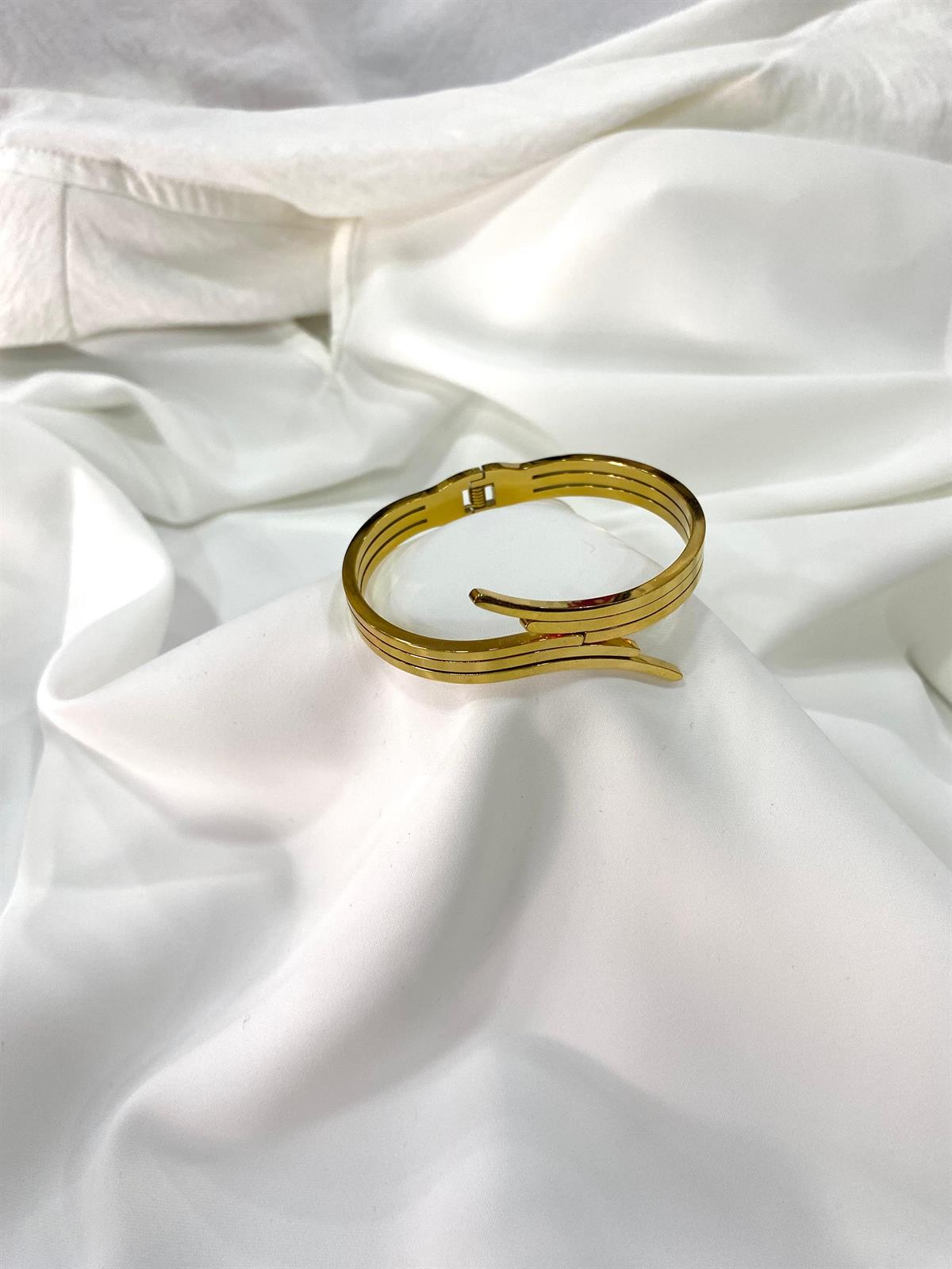 GEÇİRMELİ ÇELİK KELEPÇE