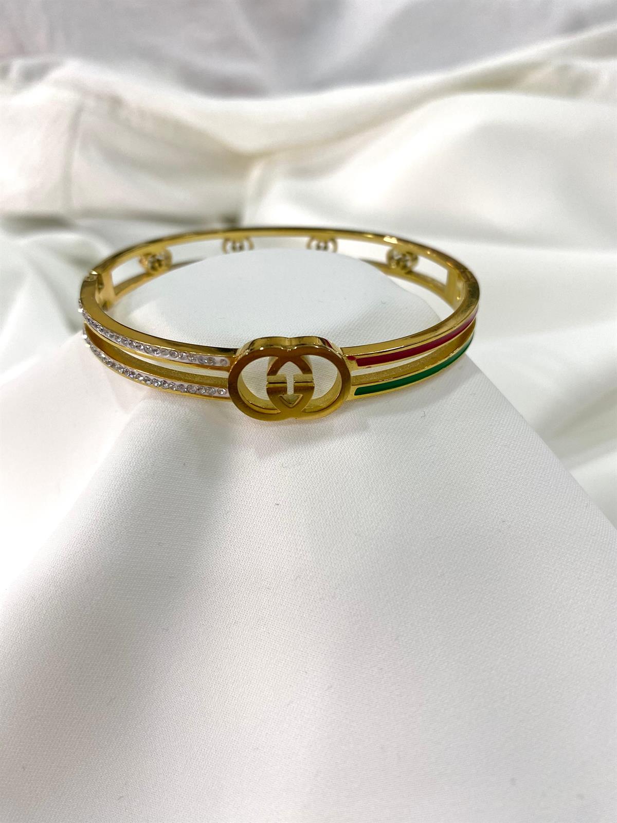 GUCCİ ÇELİK KELEPÇE