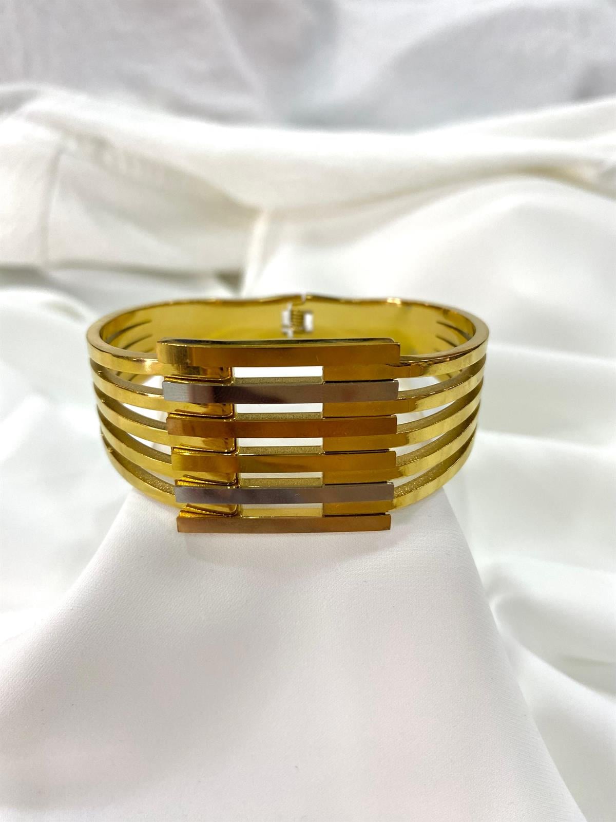 KABURGA ÇELİK KELEPÇE