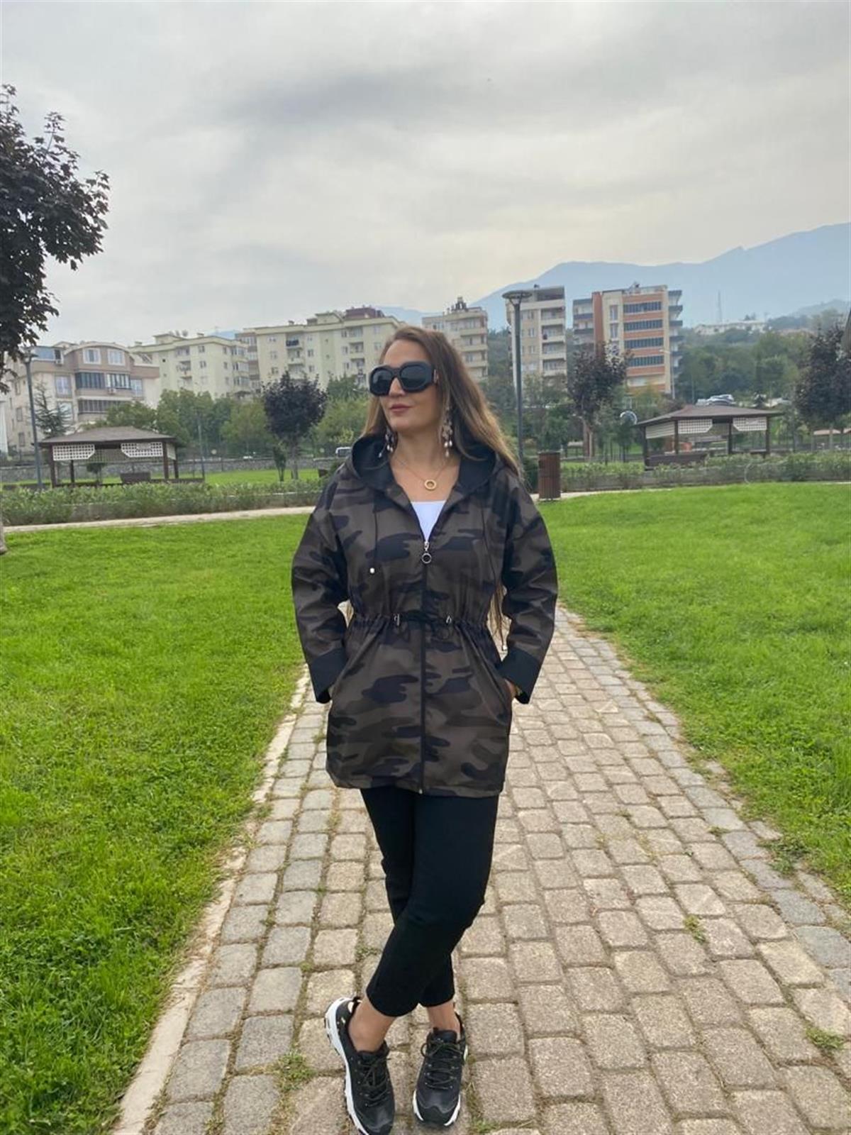KAMUFLAJ TRENÇKOT 